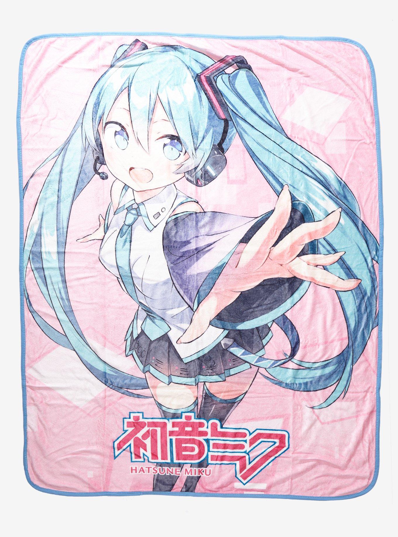 Hatsune Miku Performance Throw Blanket