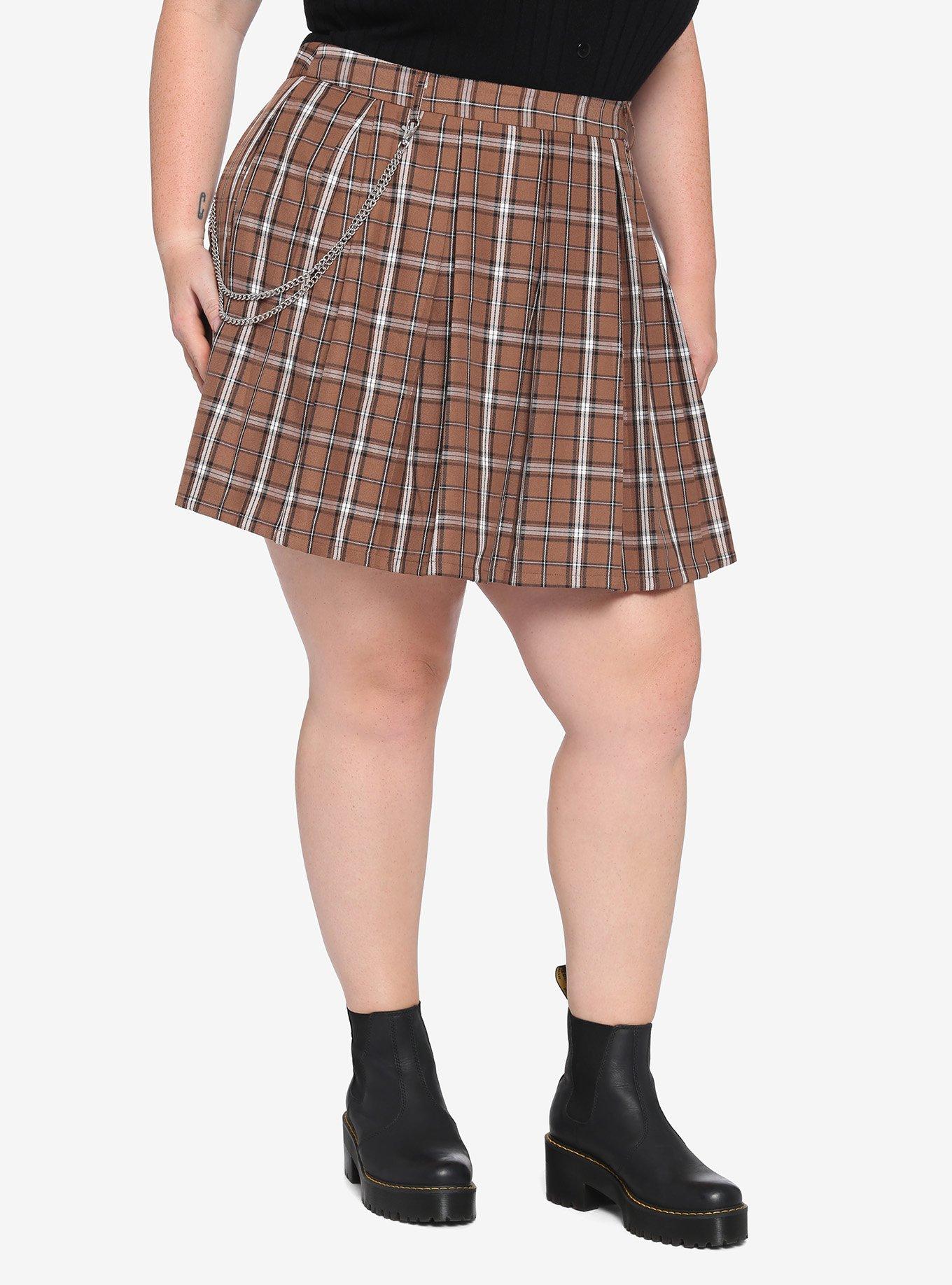 Plus Size Plaid Pleated Skirt