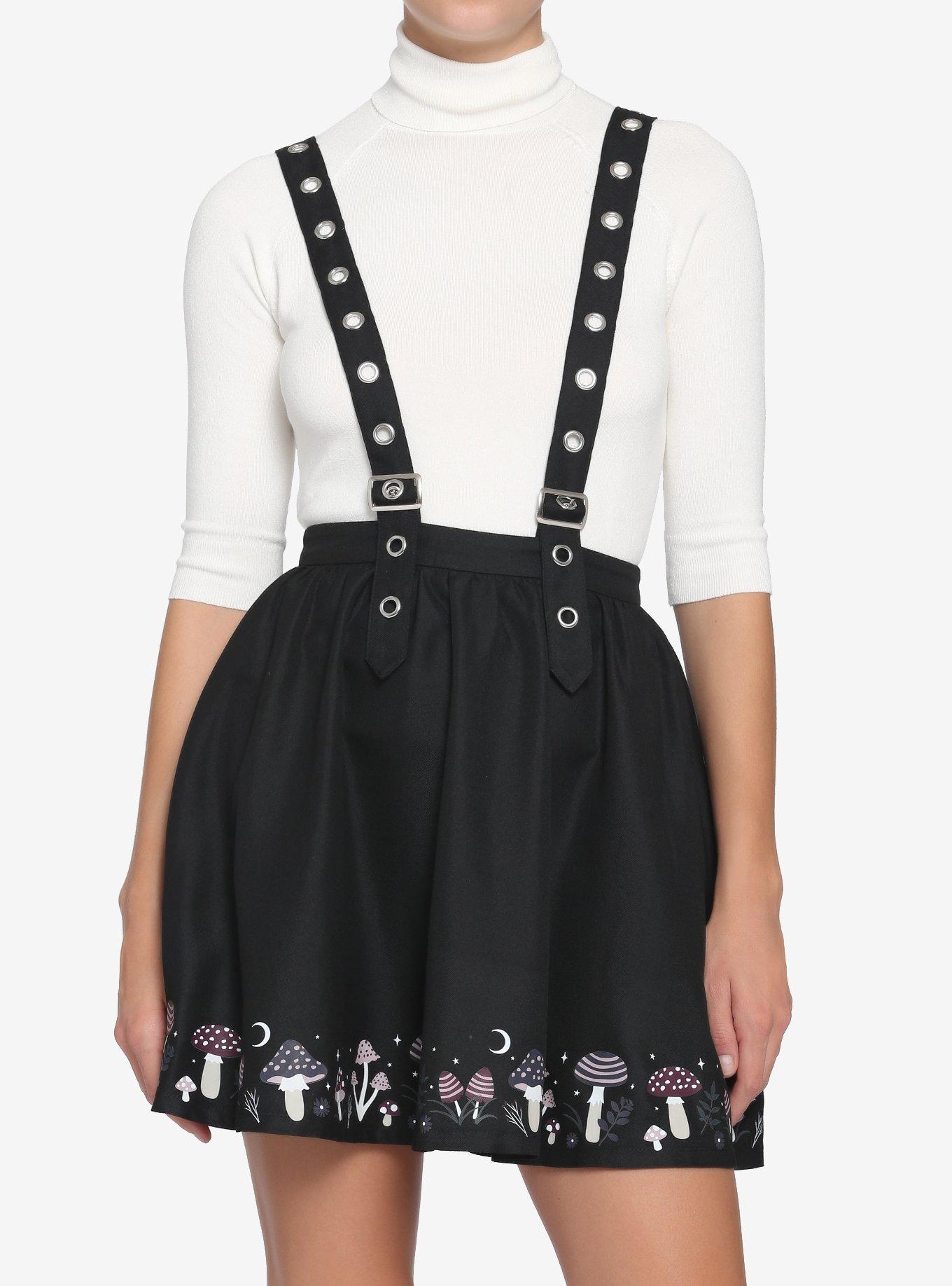 Hot topic shop skirt with suspenders