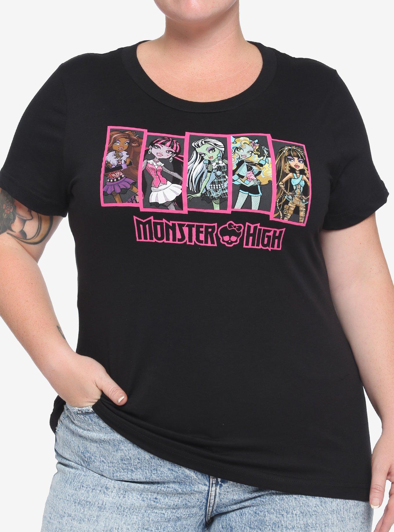 Monster High Illustrated Panels Girls Boyfriend Fit T-Shirt Plus Size ...