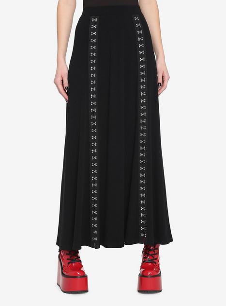 Black Hook-And-Eye Maxi Skirt | Hot Topic