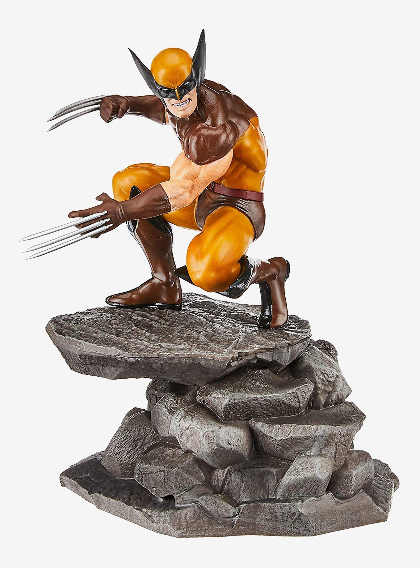 Marvel X-Men Gallery Diorama Wolverine Figure | BoxLunch