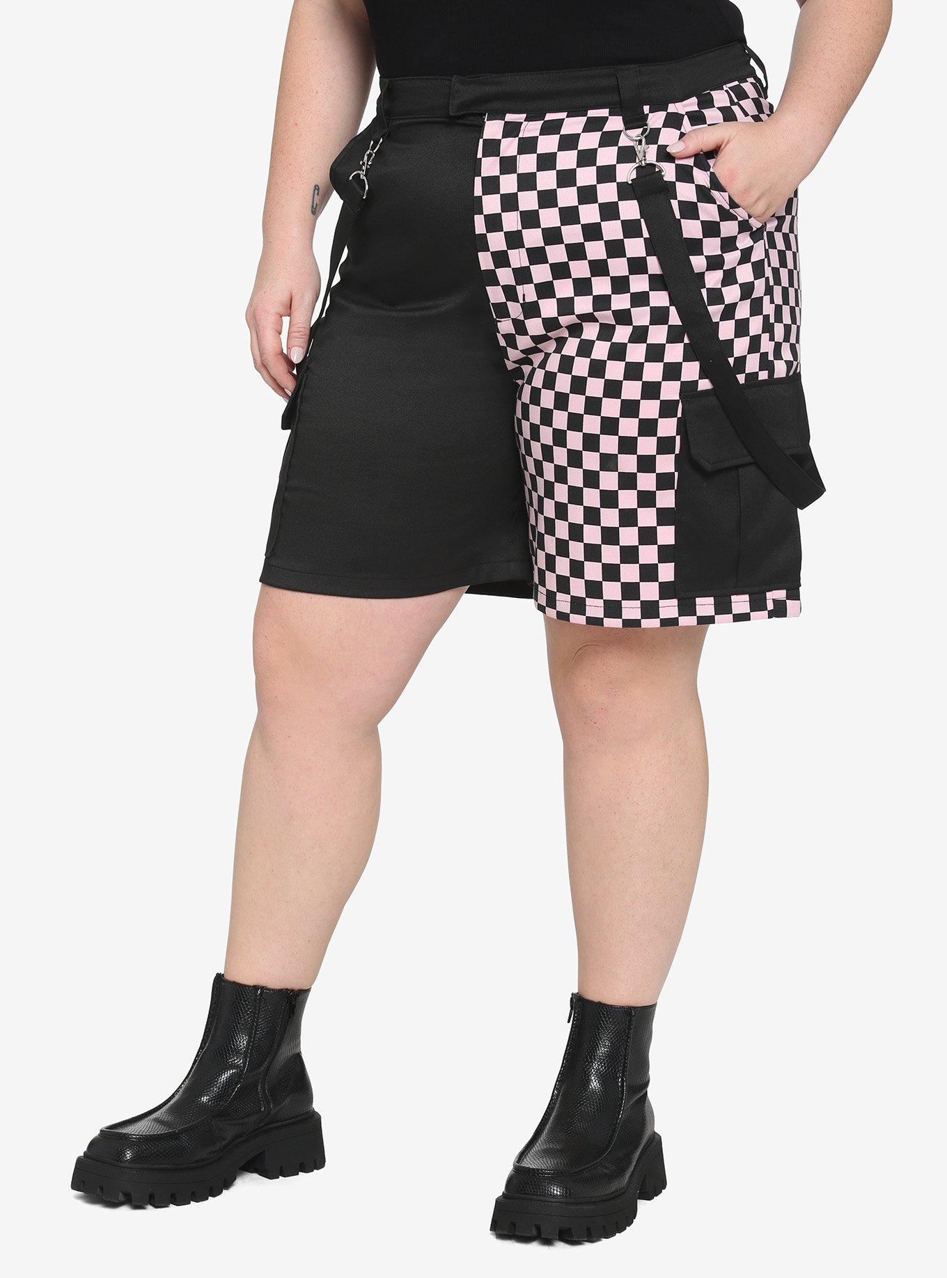 Black & Pink Split Checkered Suspender Shorts Plus Size, LIGHT PINK, hi-res