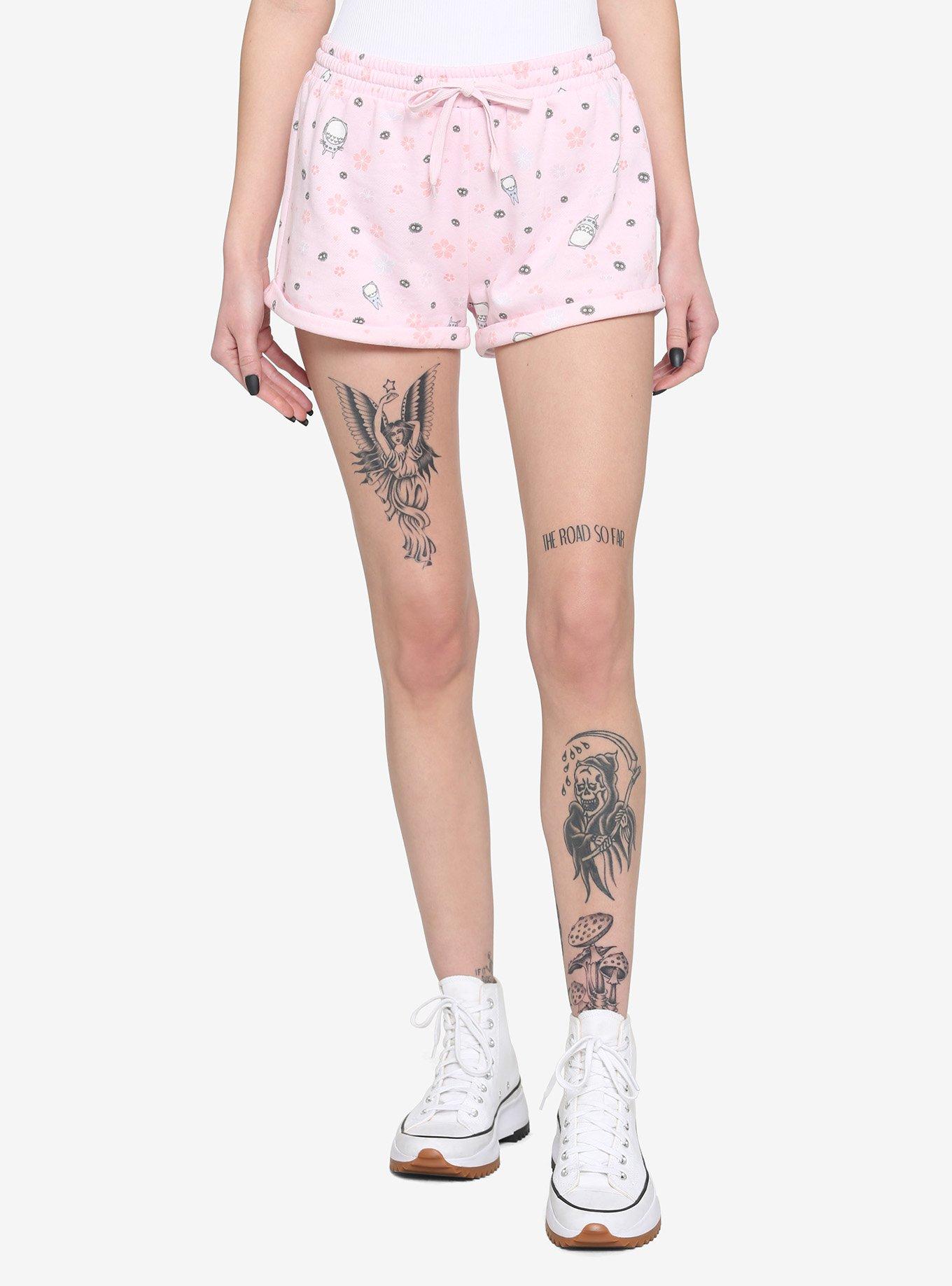 Her Universe Studio Ghibli My Neighbor Totoro Cherry Blossom Lounge Shorts, MULTI, hi-res