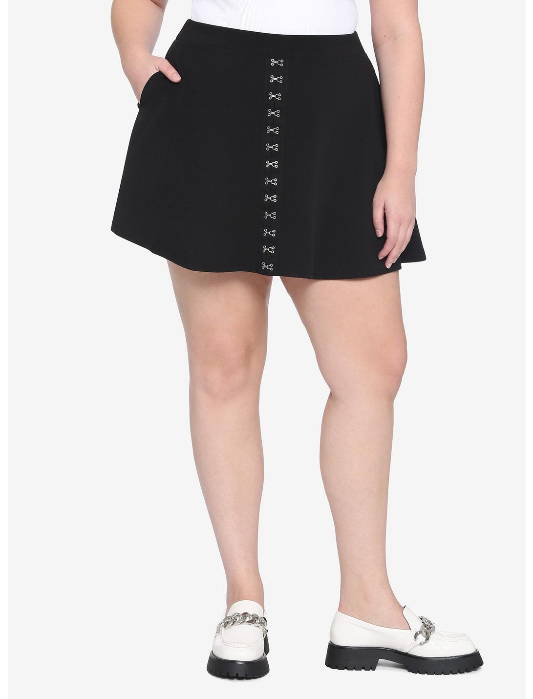 Black Hook-And-Eye Skater Skirt Plus Size, BLACK, hi-res