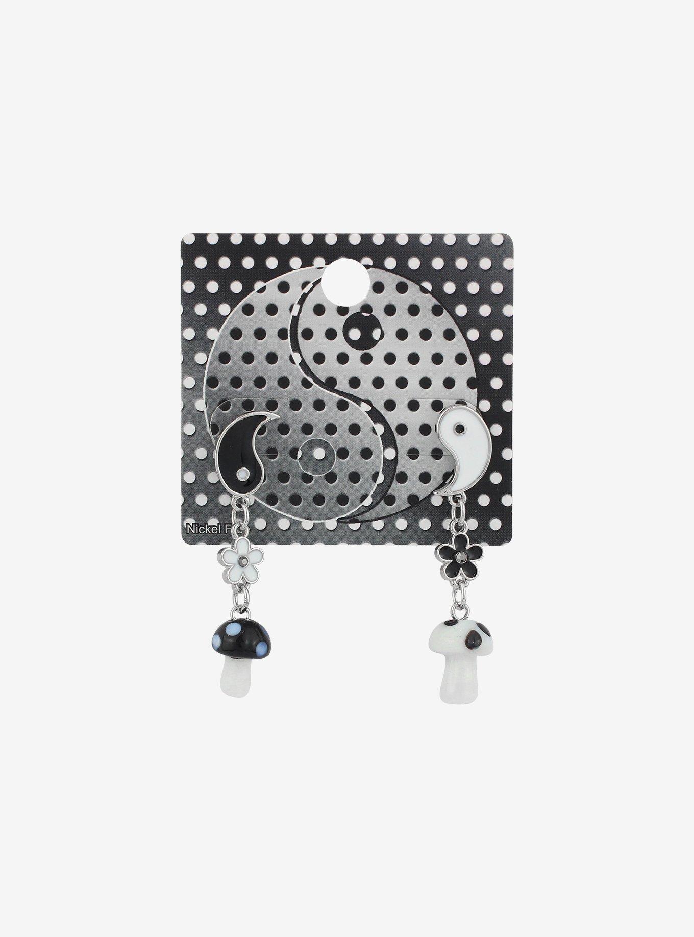 Yin-Yang Mushrooms Mismatch Earring Set, , hi-res