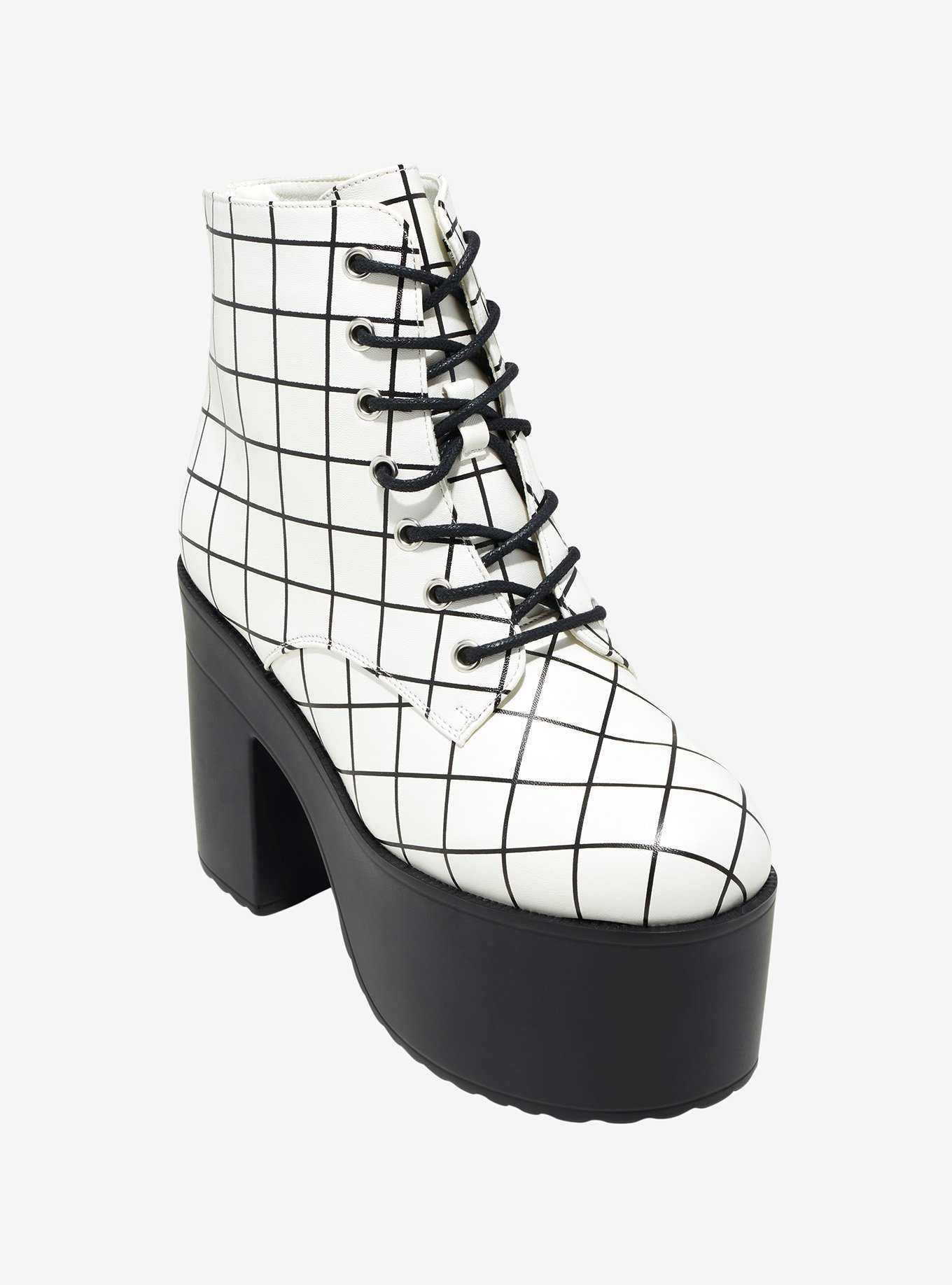 Hot topic platform store shoes