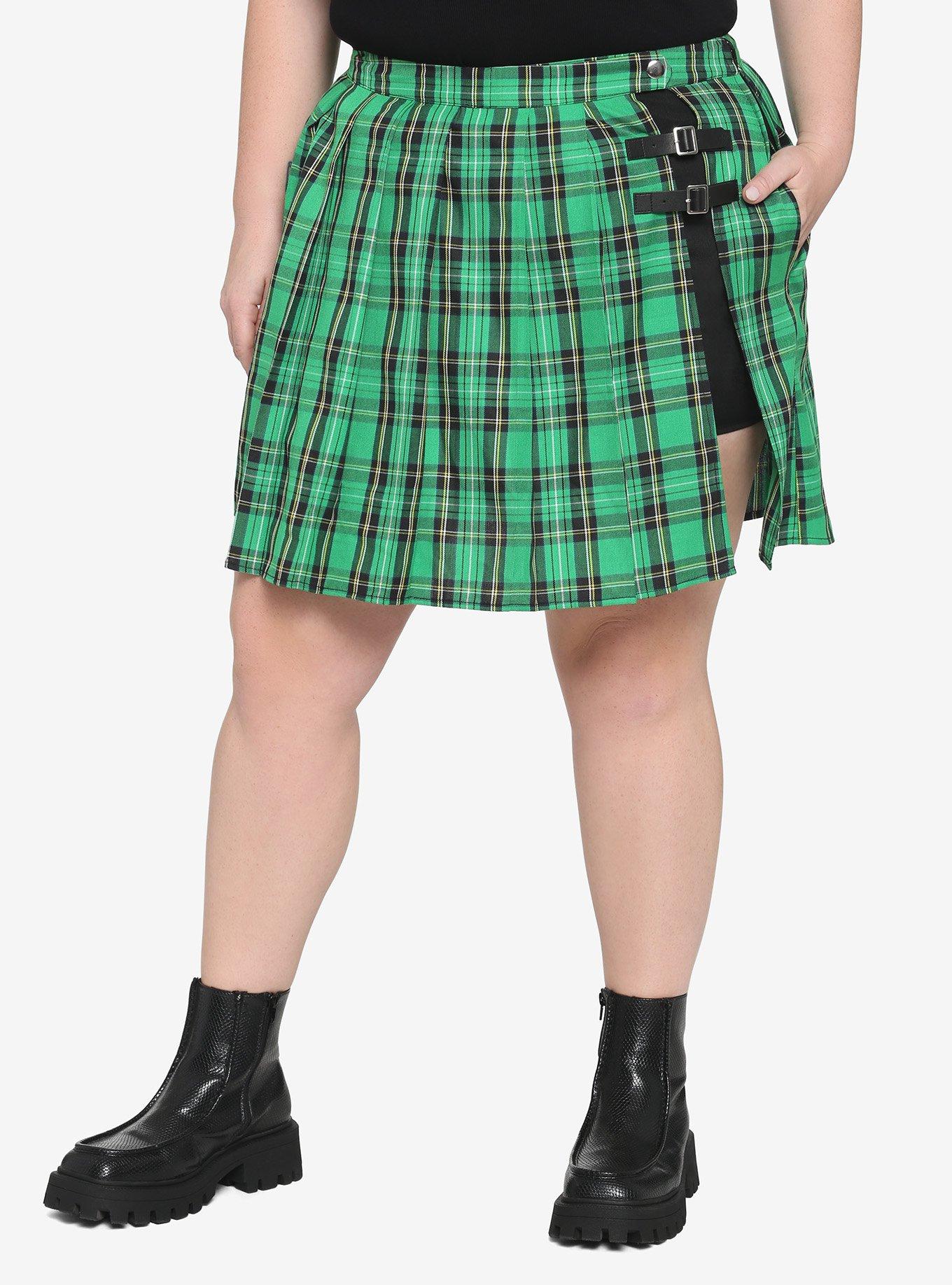 Green Plaid Buckle Pleated Skort Plus Size | Hot Topic