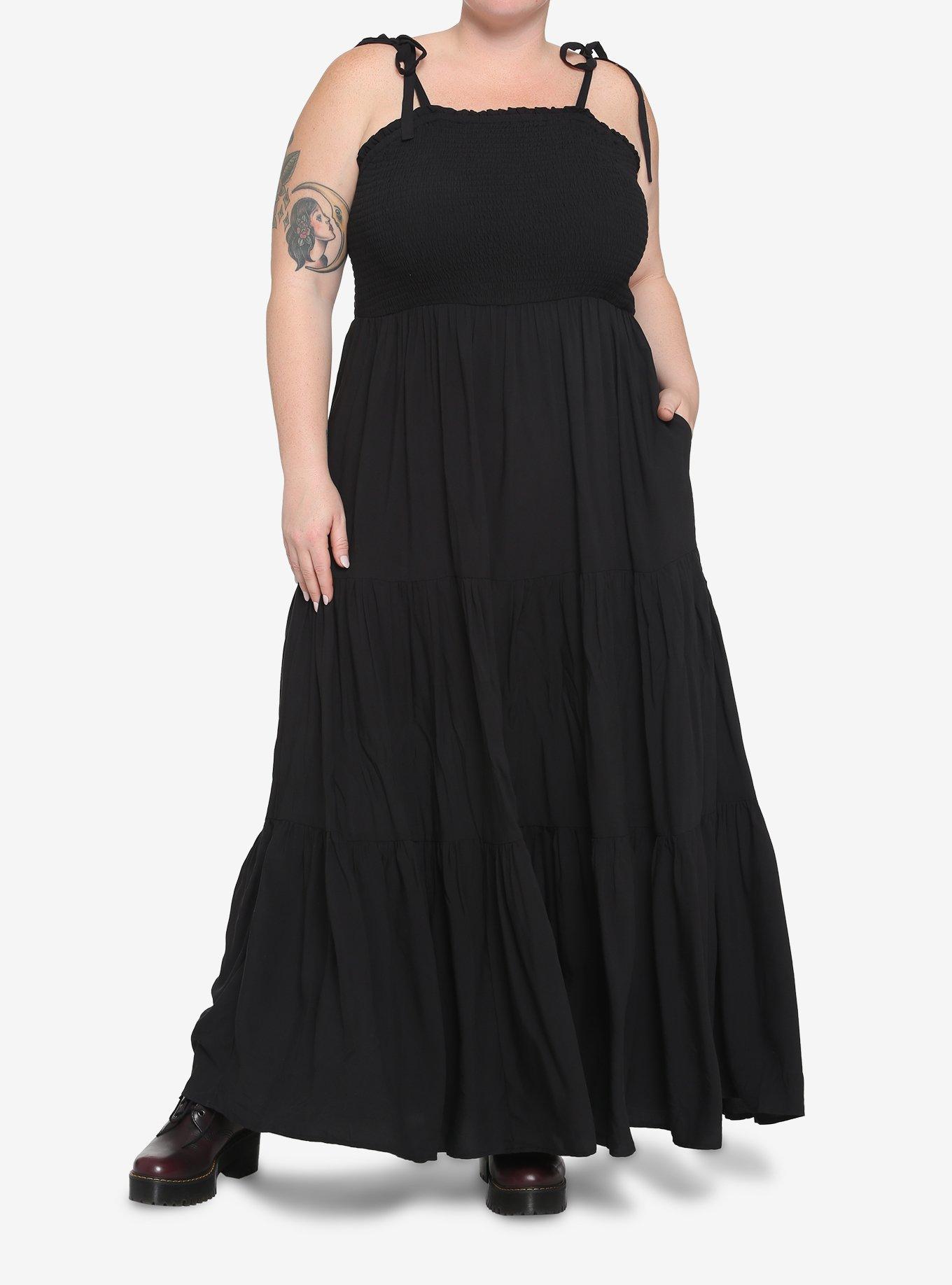 Black Smocked Tiered Midi Dress Plus Size, BLACK, hi-res