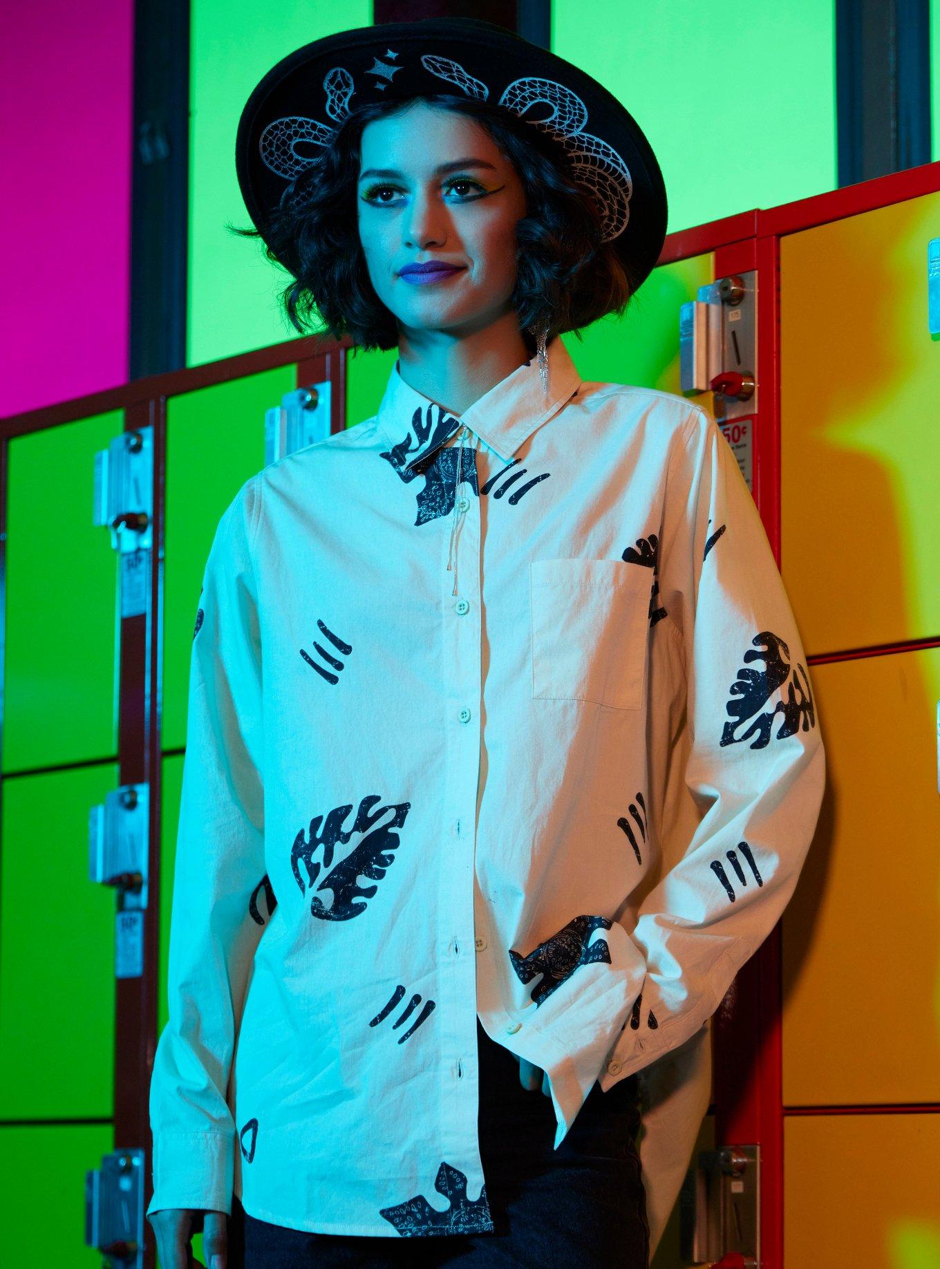 Her Universe Stranger Things Robin Long-Sleeve Woven Button-Up, MULTI, hi-res