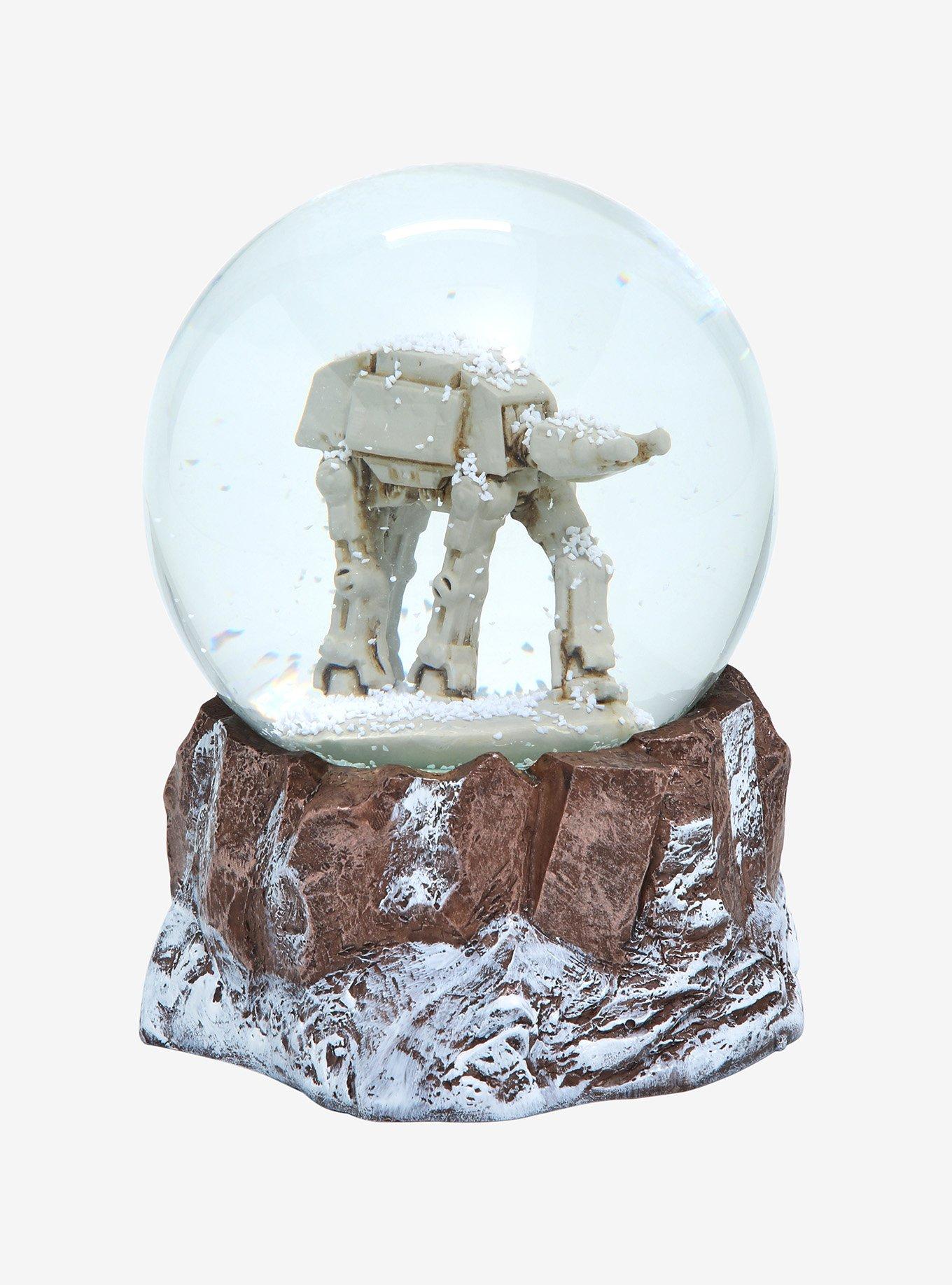 Star wars outlet snow globe