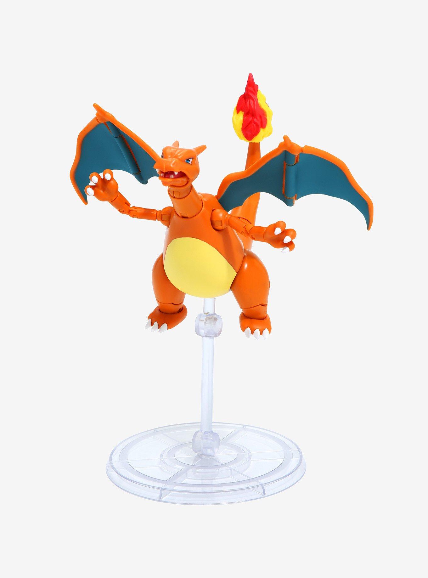 Pok&eacute;mon Select Charizard Figure, , hi-res