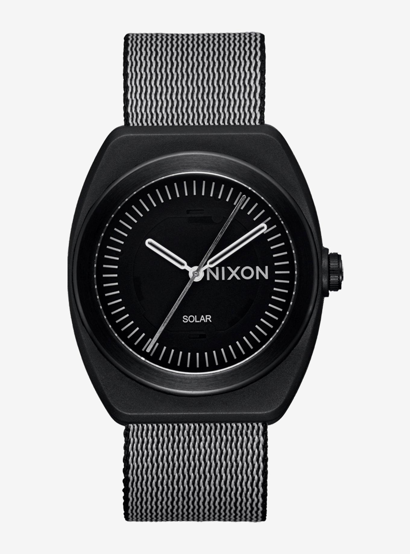 Nixon all black time on sale teller