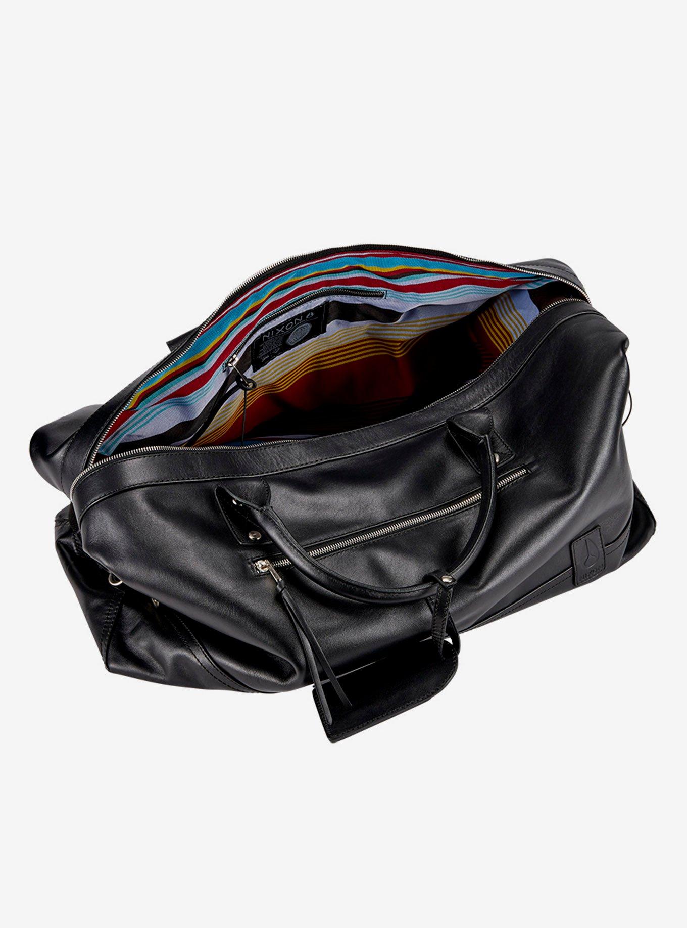 Nixon store desperado duffle