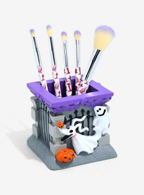 Disney's The Nightmare Before Christmas Jack & Sally Spiral Hill Makeup  Brush Set & Holder - BoxLunch Exclusive