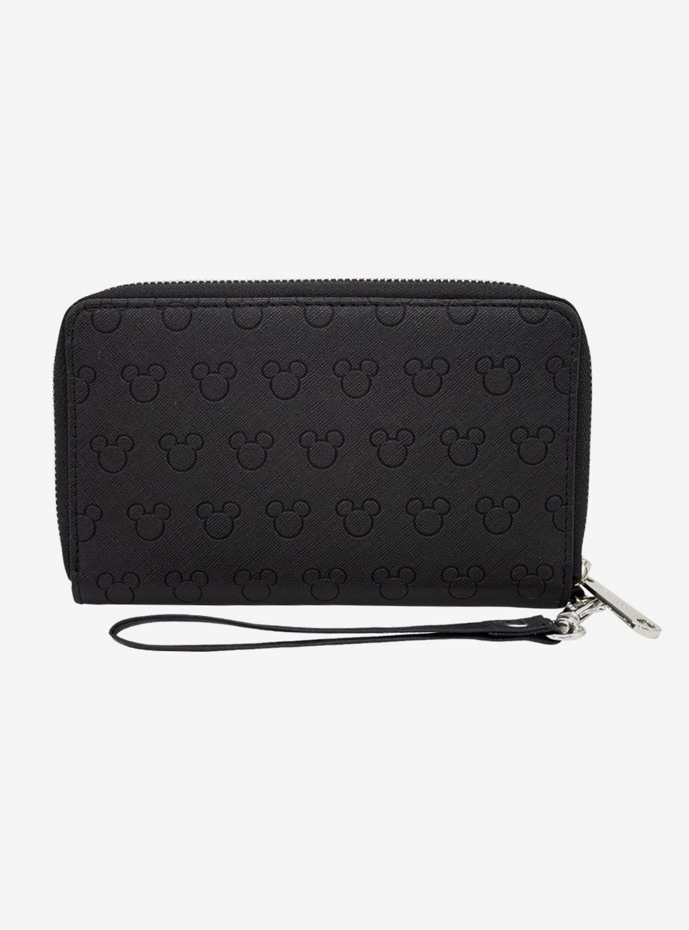Mickey and Louis Vuitton: the perfect combination of kitch by