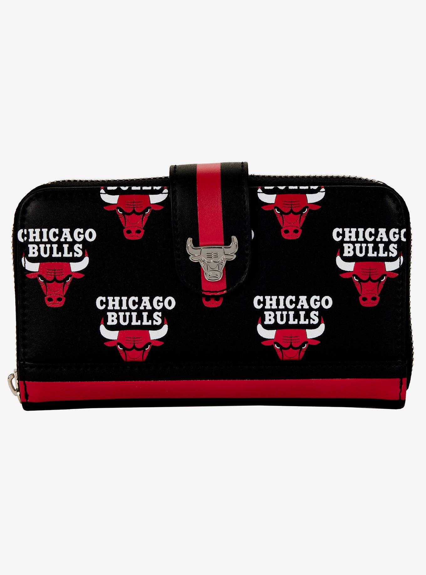 Loungefly NBA Chicago Bulls Logo Zipper Wallet, , hi-res