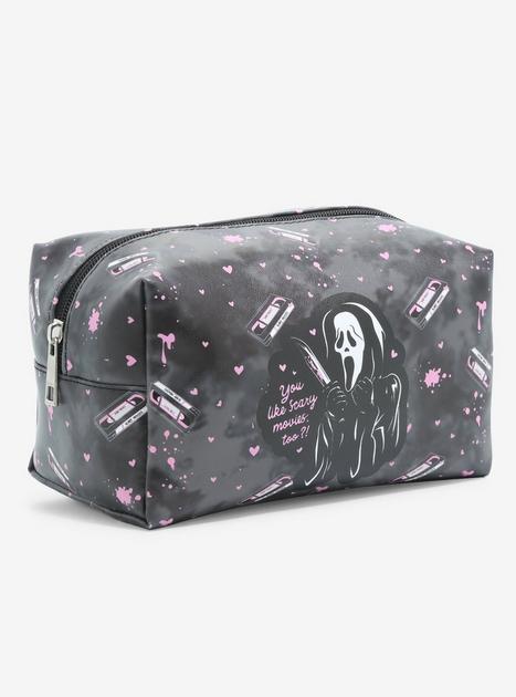 Baymax but make it pink & spooky! I'm obsessed with this color changing  Baymax bag. Now let's go see if we can meet him.