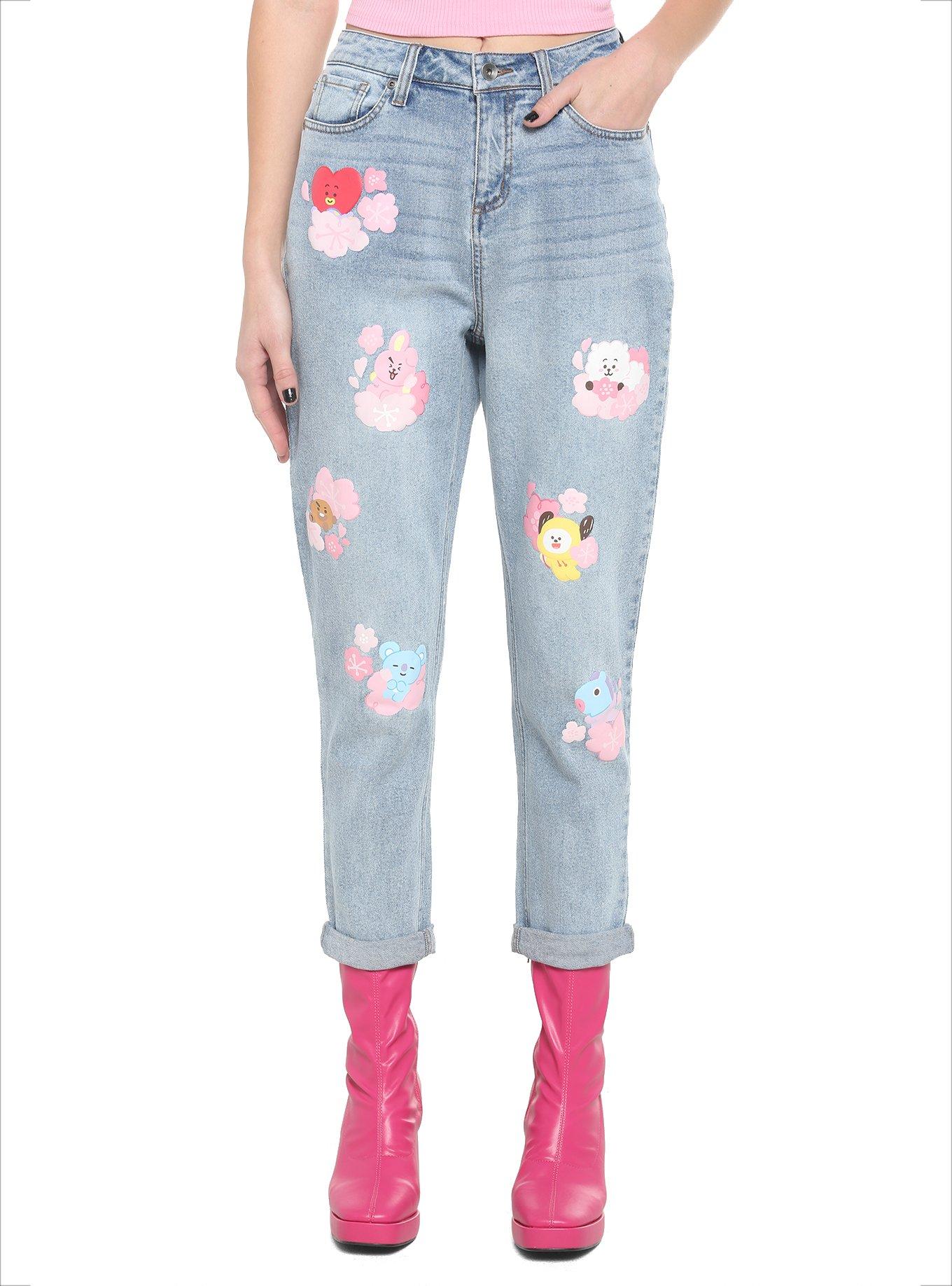 BT21 Cherry Blossom Mom Jeans | Hot Topic