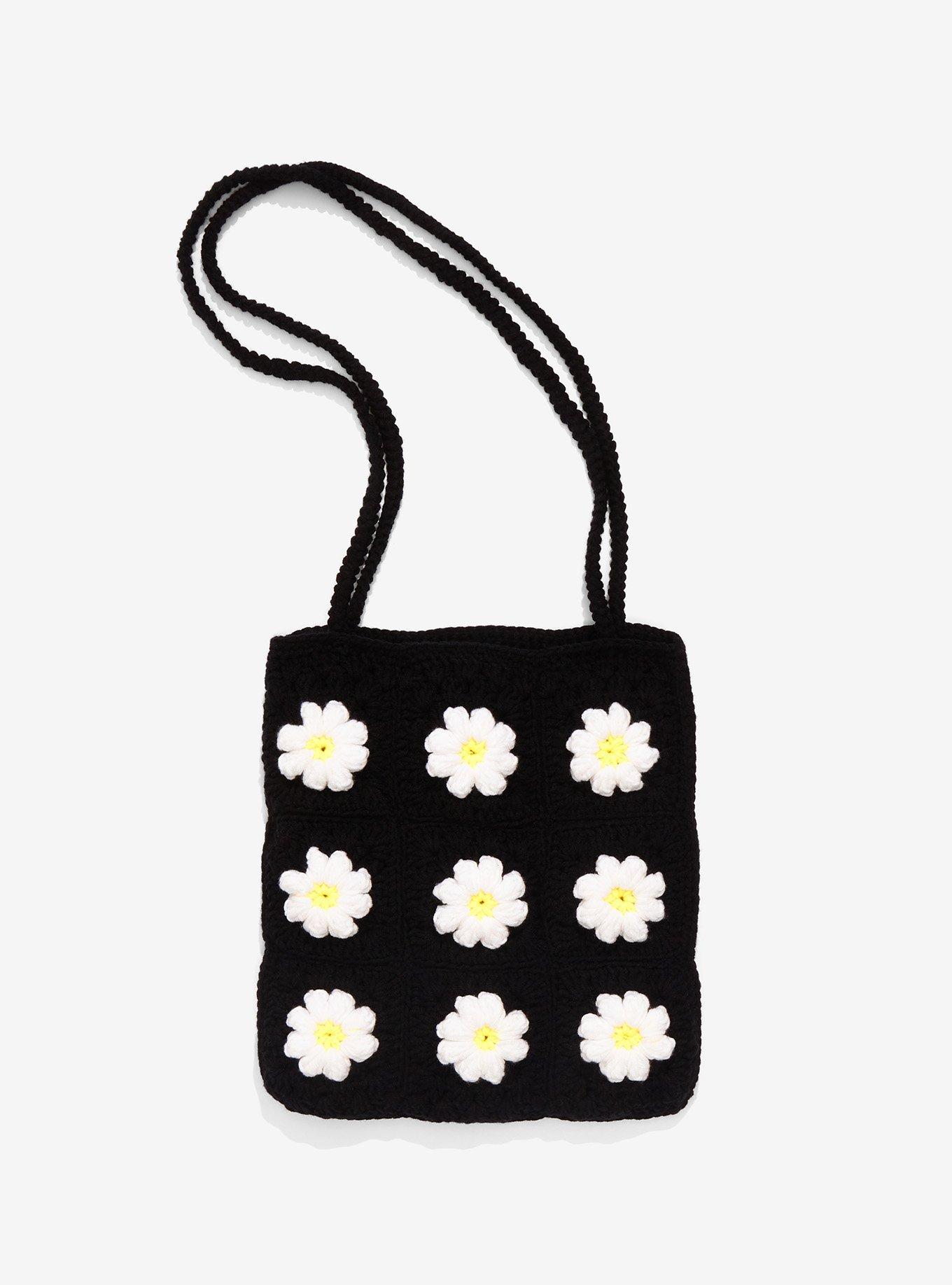 White Daisy Crochet Tote Bag, , hi-res