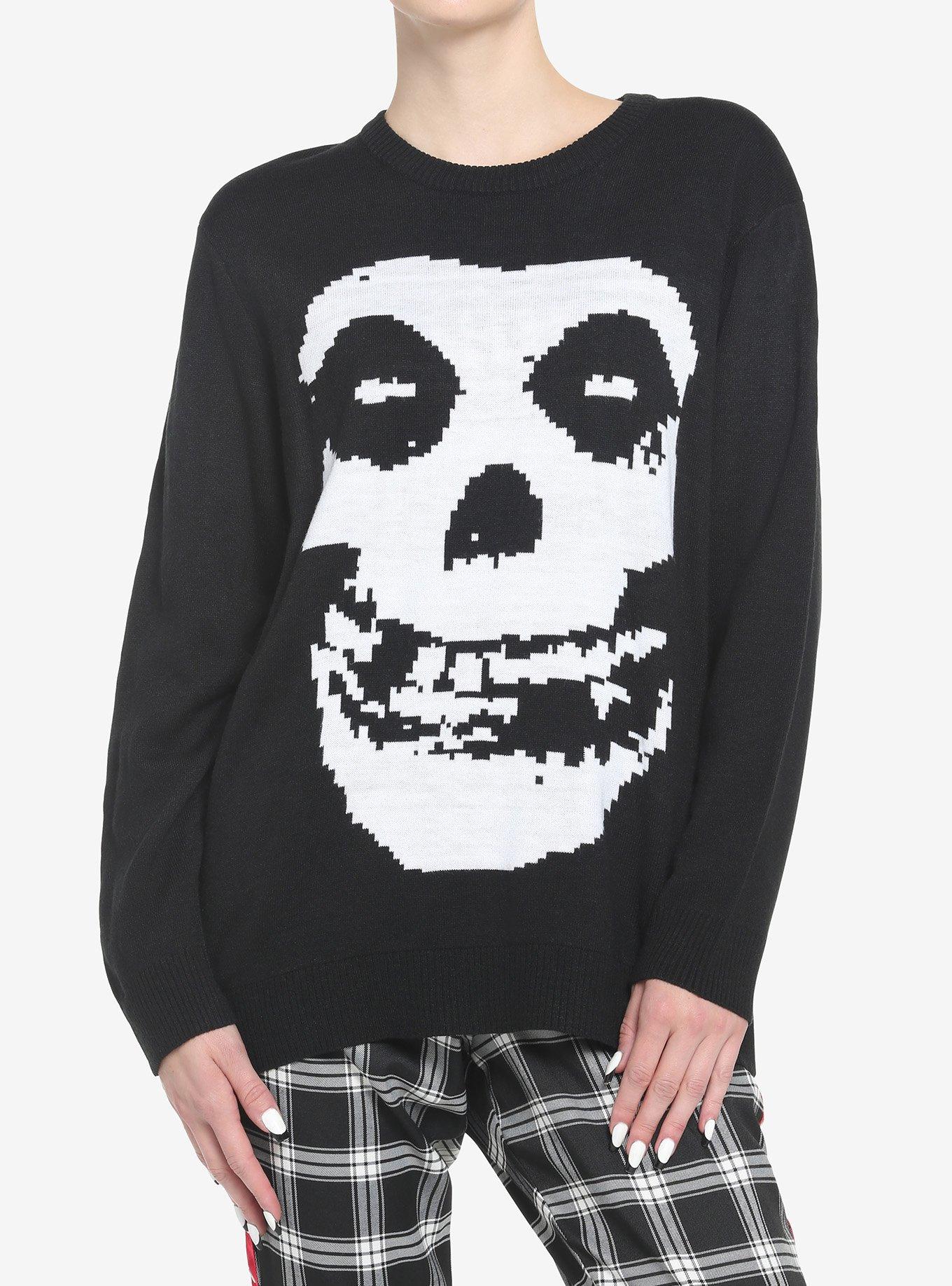 Hot topic shop skull sweater