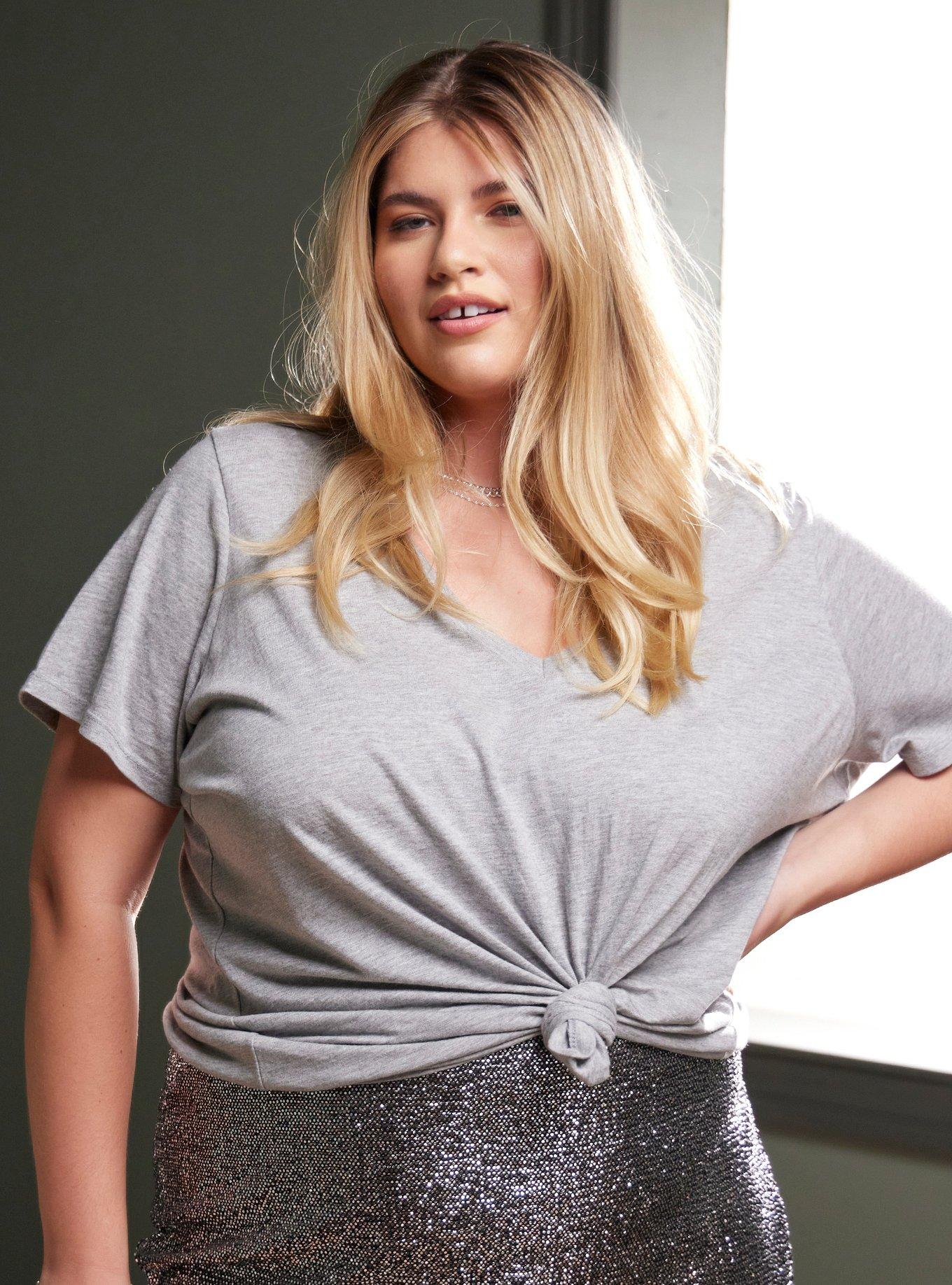 Her Universe Heather Grey V-Neck Favorite T-Shirt Plus Size, , hi-res