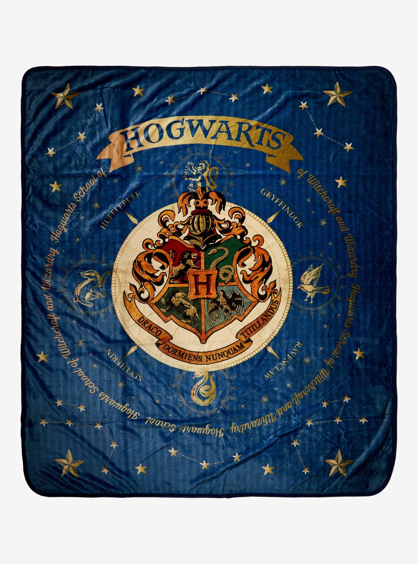 Harry Potter Crest Star Throw Blanket Hot Topic