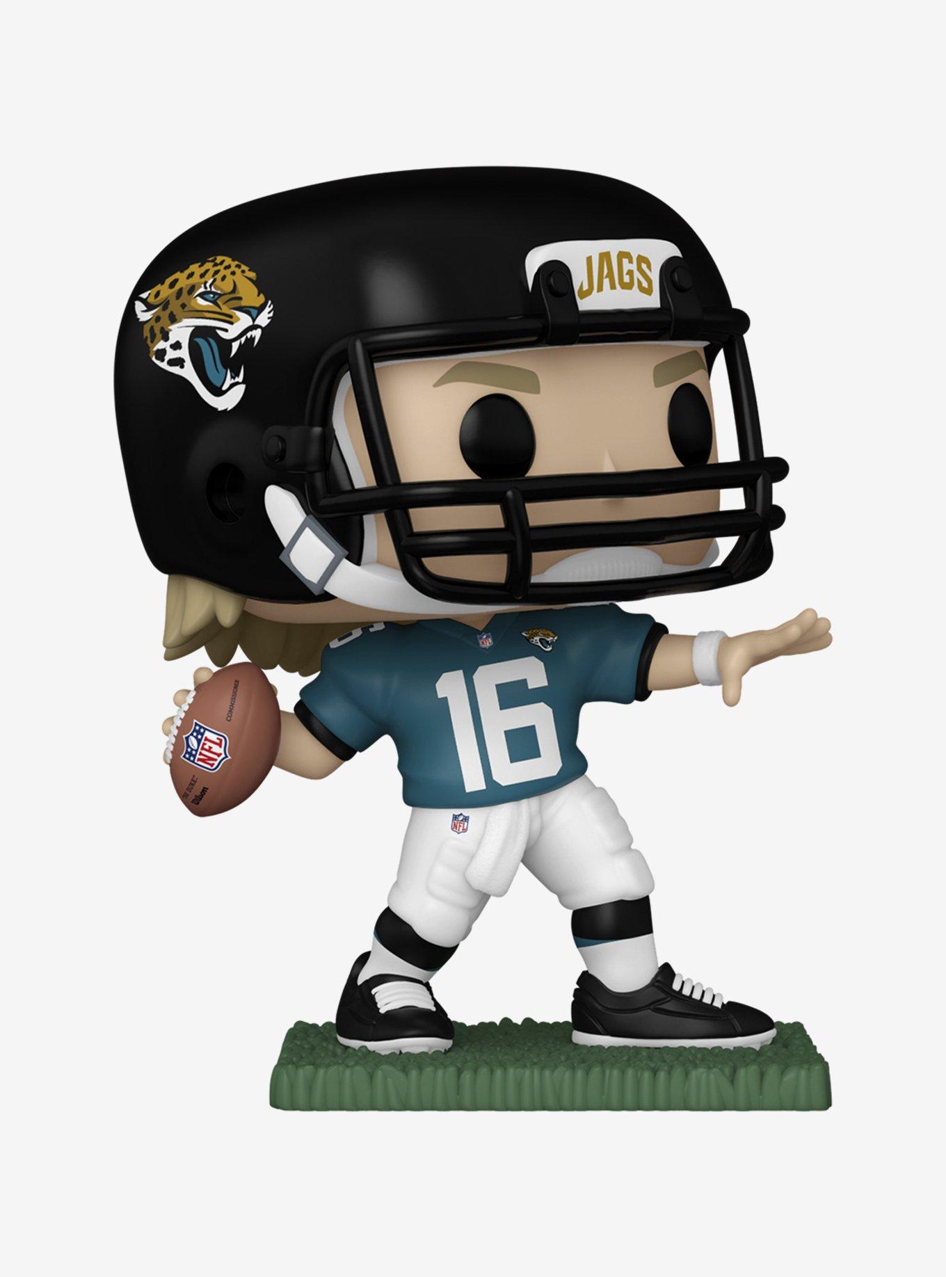 Trevor Lawrence Jacksonville Jaguars Showstomperz 4.5 inch Bobblehead NFL  at 's Sports Collectibles Store