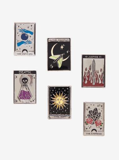 Snigpins Robin Tarot Card 2024 Pin