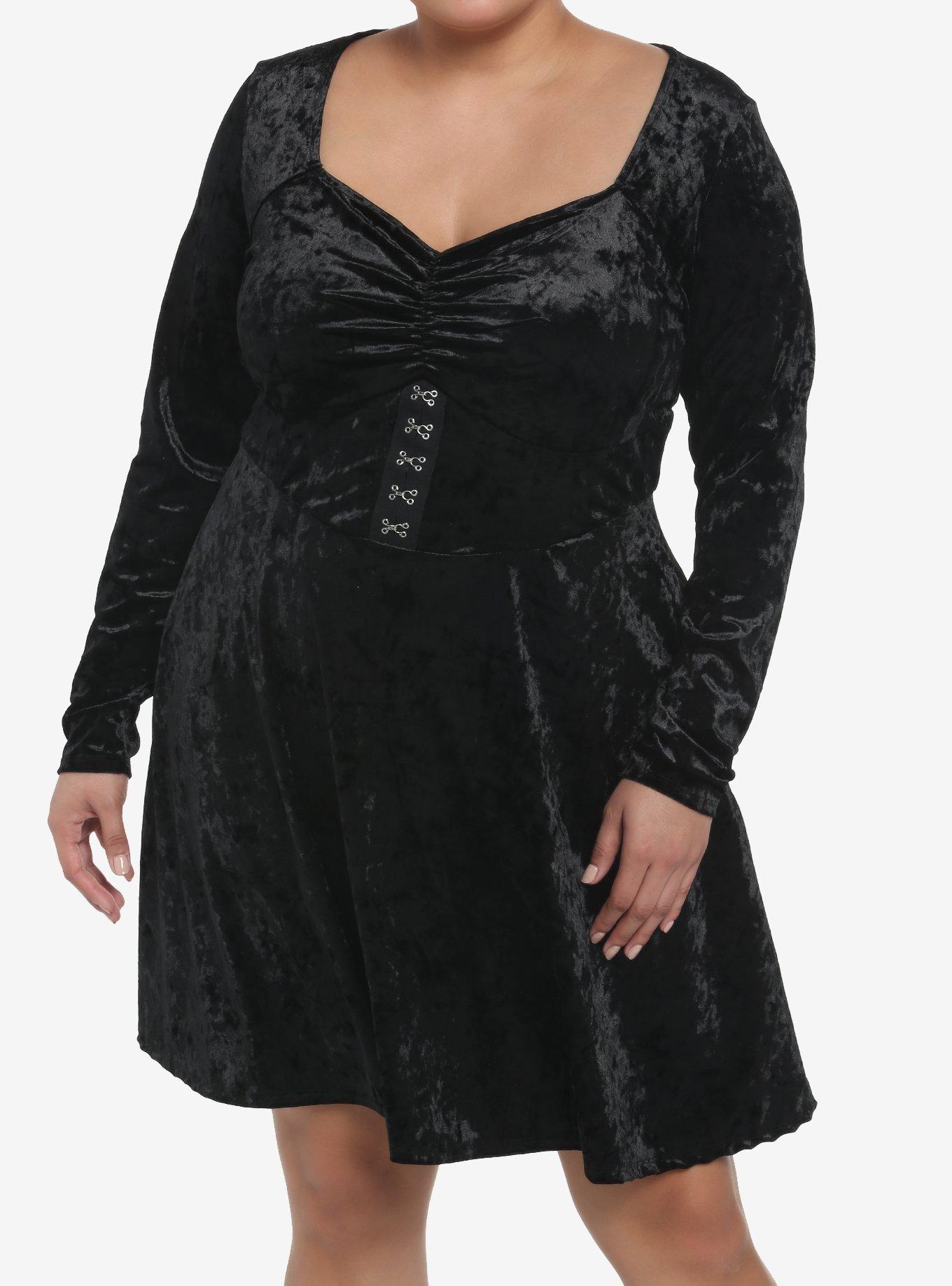 Black Crushed Velvet Hood-And-Eye Mini Dress Plus Size, BLACK, hi-res