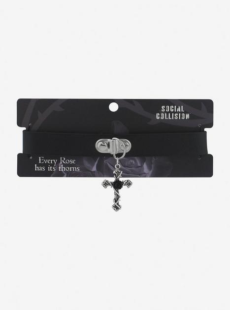 Black Ornate Cross Pendant Choker | Hot Topic