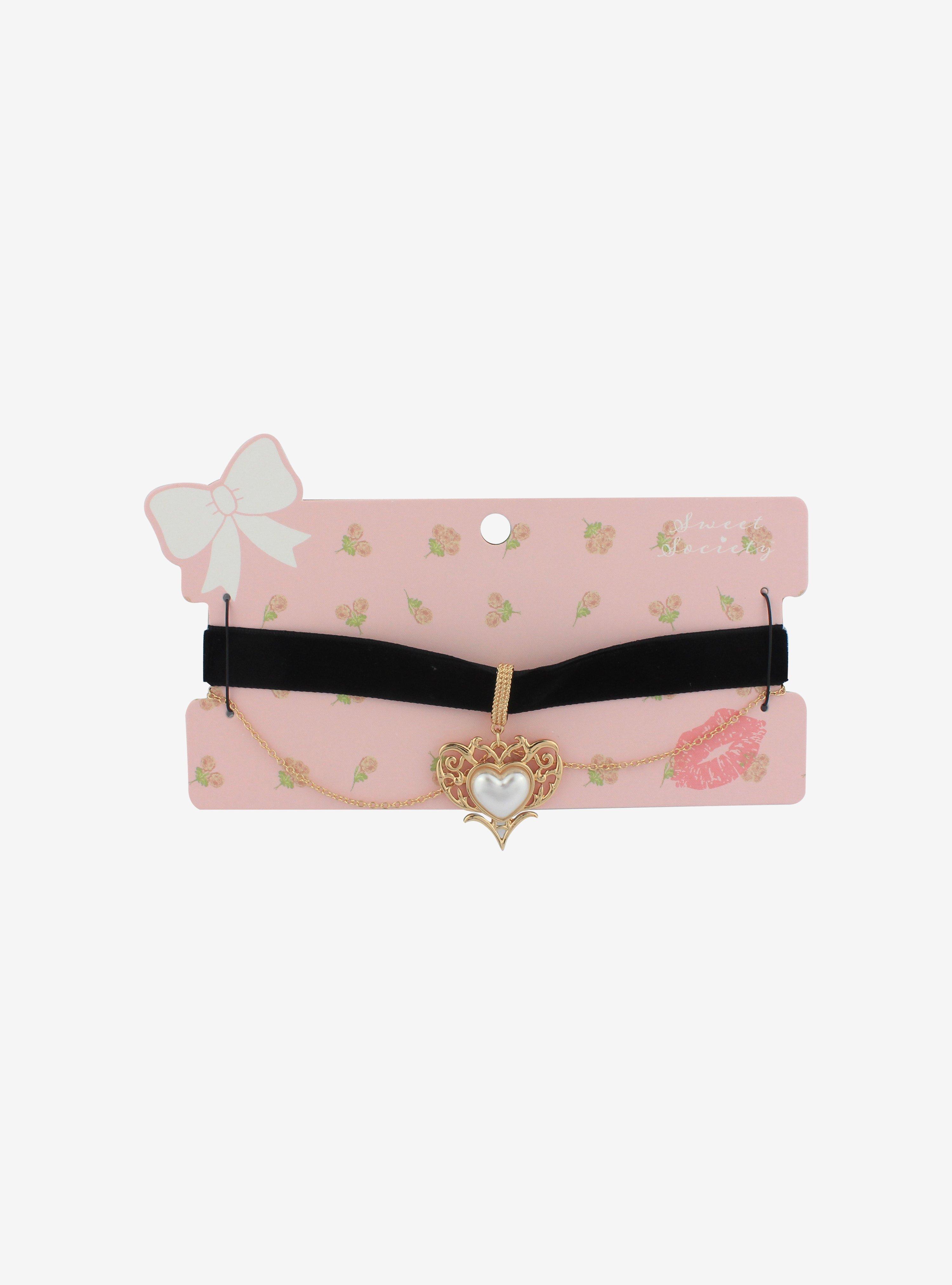 Ornate Heart Velvet Choker, , hi-res