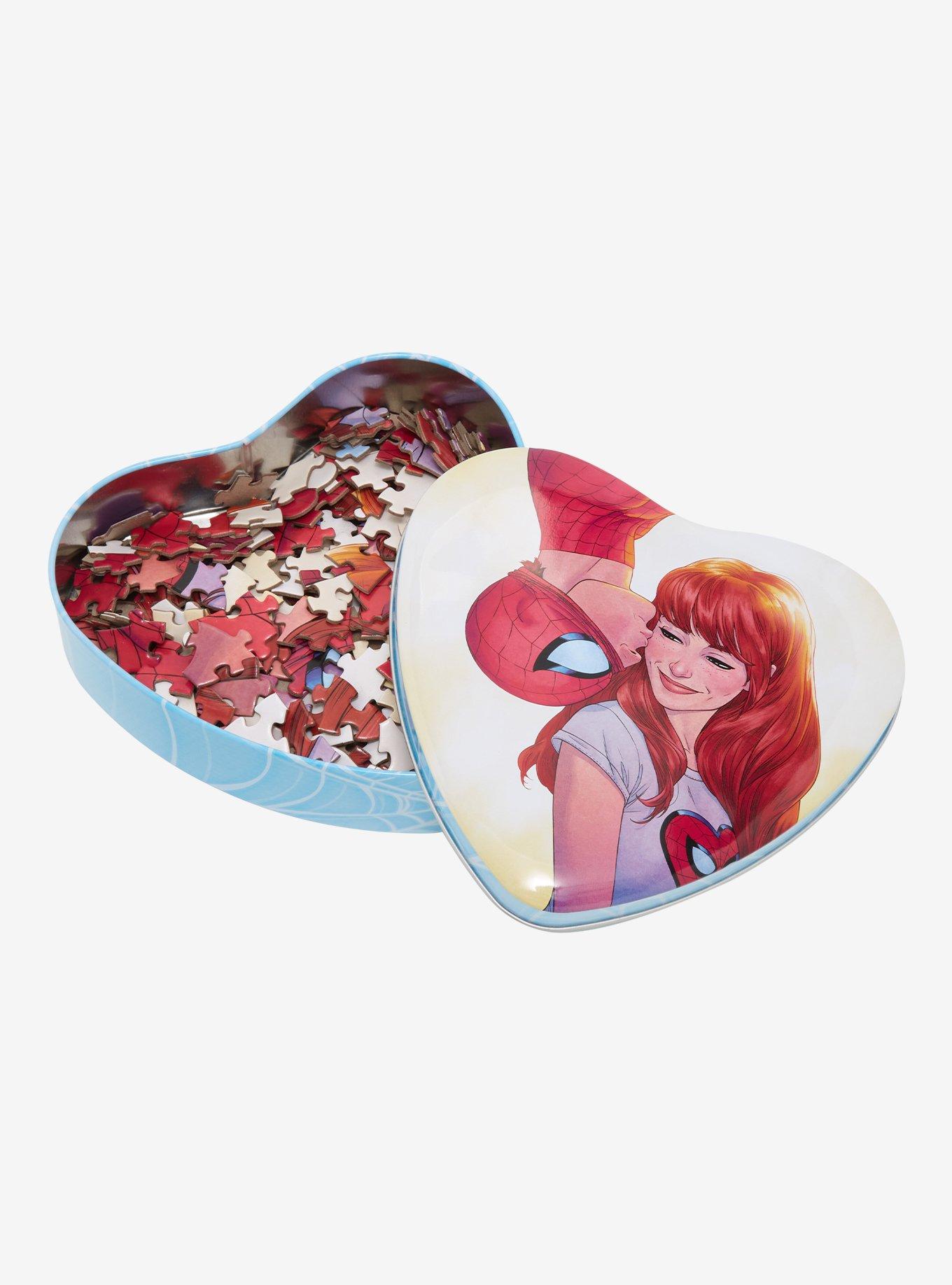 Marvel Spider-Man & Mary Jane Kiss 300-Piece Puzzle - BoxLunch Exclusive |  BoxLunch