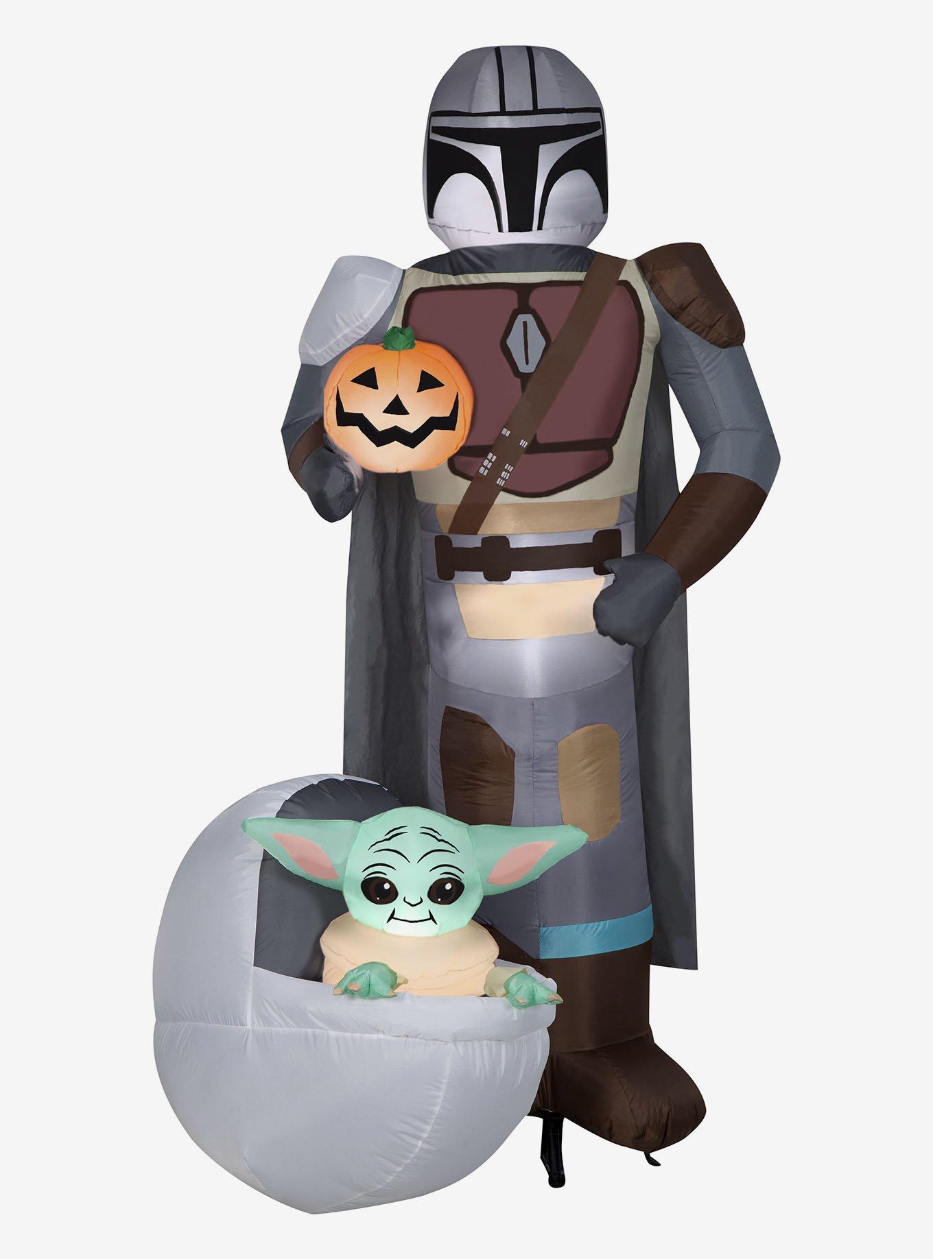 Star Wars The Mandalorian And The Child With Pumpkin Scene Airblown, , hi-res