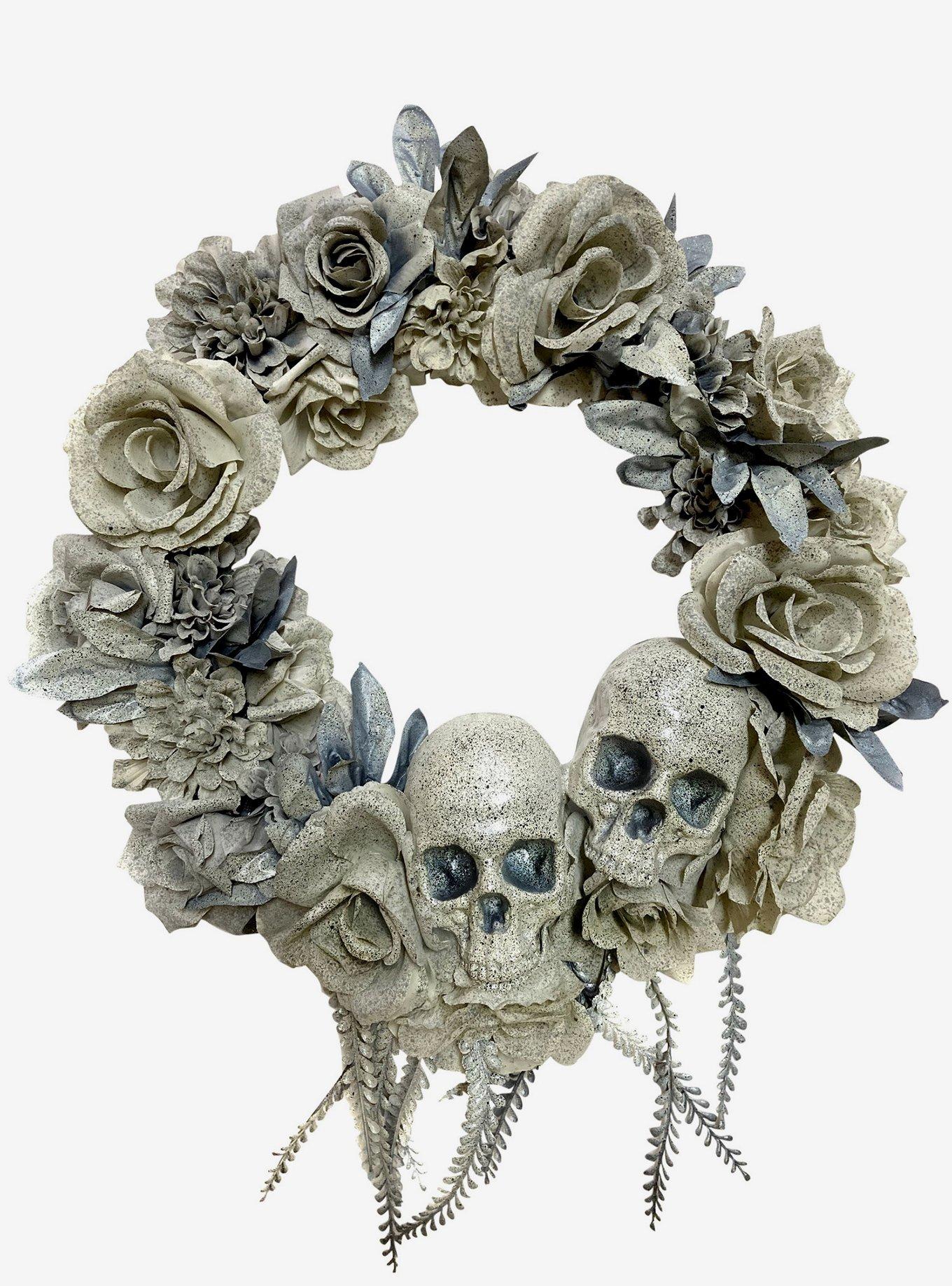 Skull & Roses Wreath 19.5-inch Decor, , hi-res