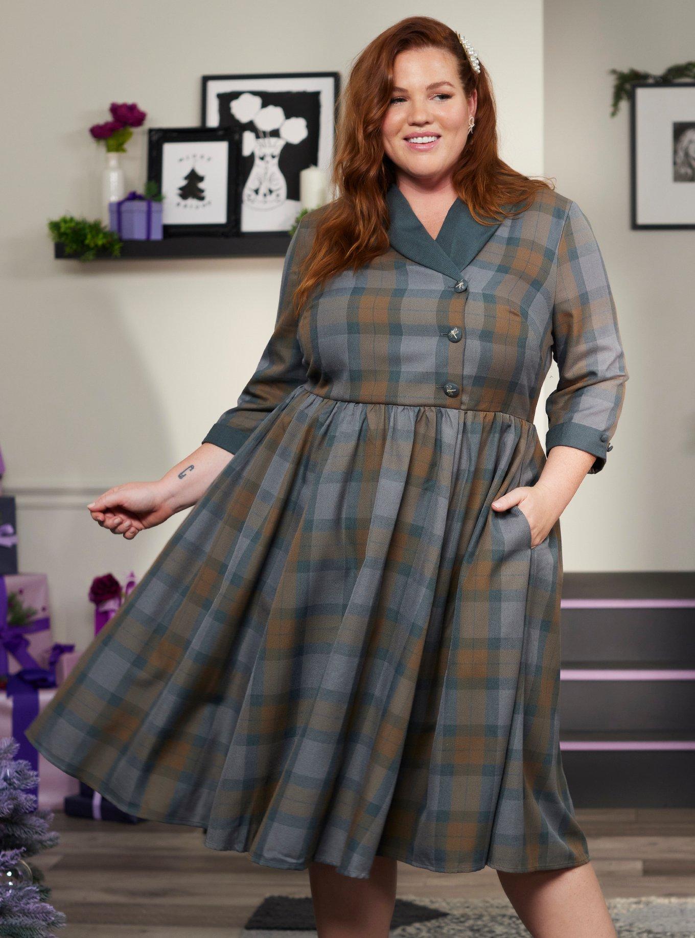 Her Universe Outlander Tartan Plaid Swing Dress Plus Size, MULTI, hi-res