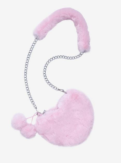 Francesca's Gabrie Faux Fur Heart Crossbody