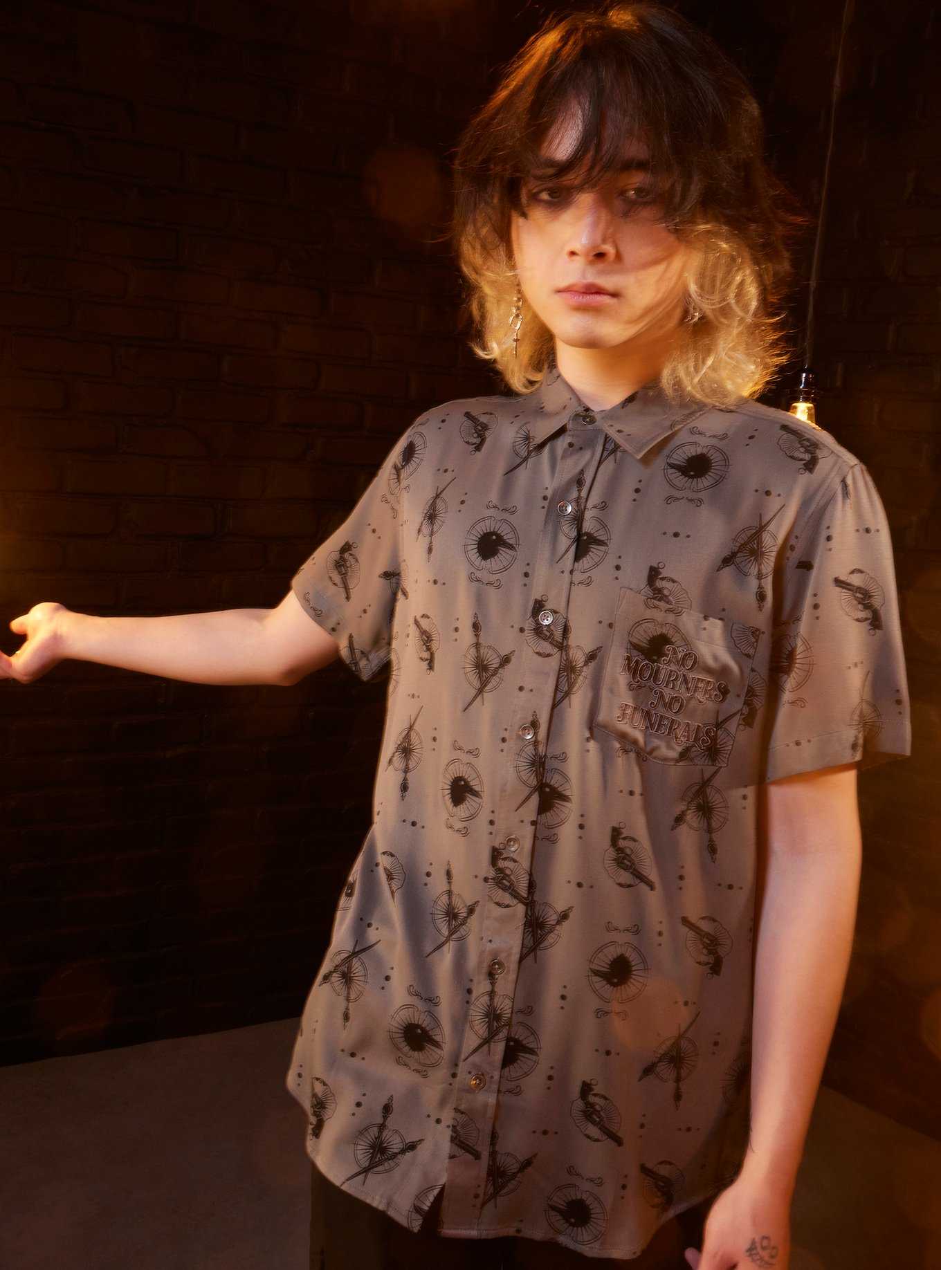 Shadow And Bone Crows Woven Button-Up, , hi-res