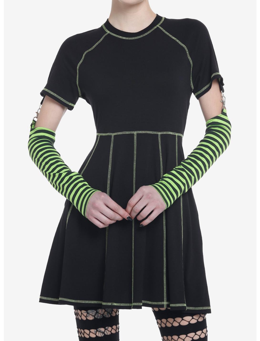 Social Collision Black & Green Contrast Stitch Arm Warmer Dress, STRIPE - GREEN, hi-res