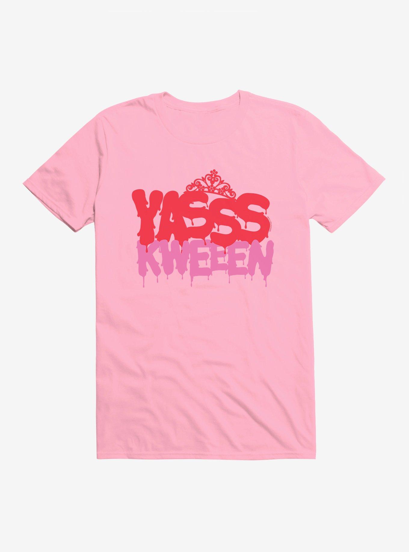 Carrie 1976 Yasss Kweeen T-Shirt