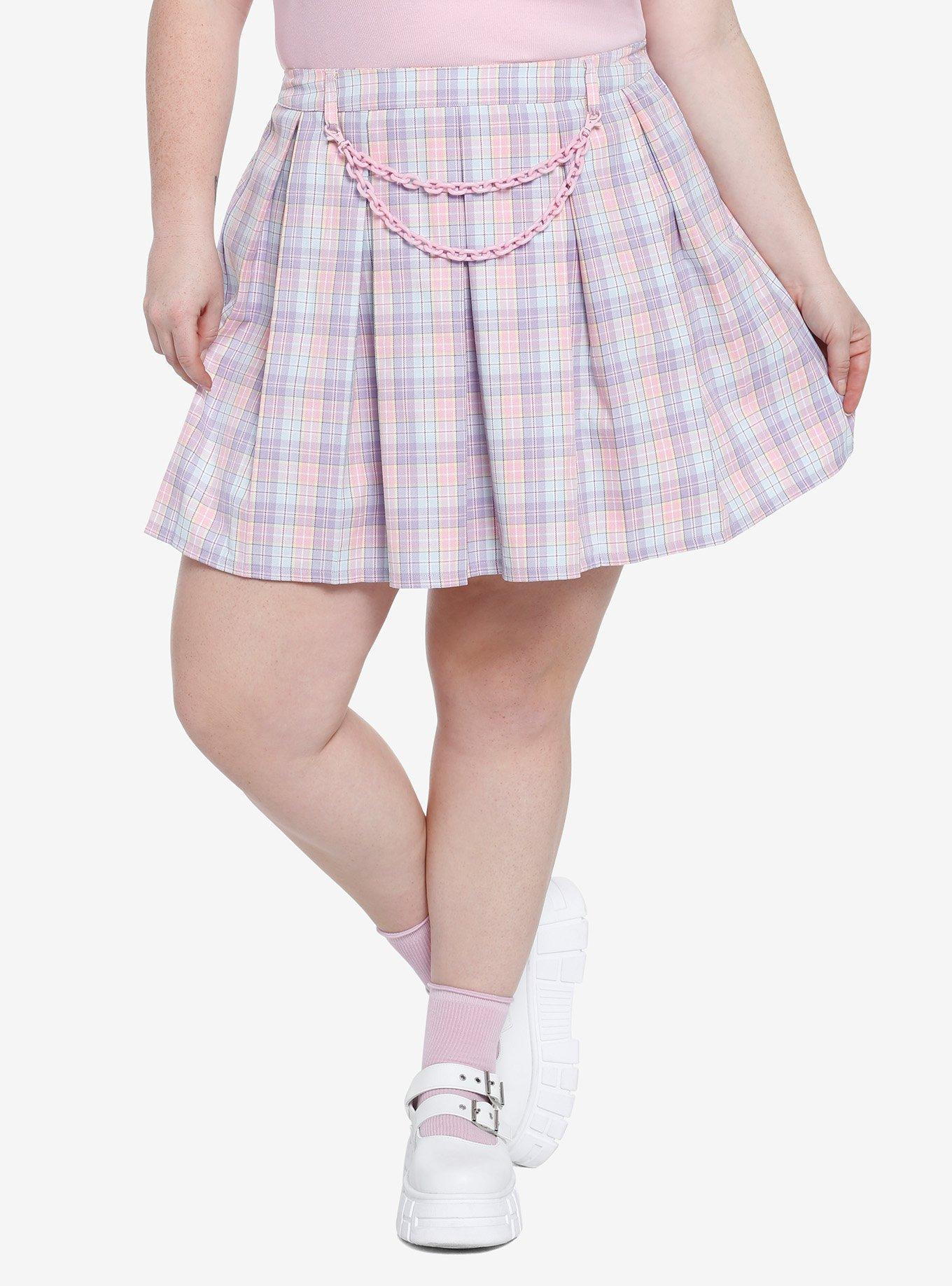 Pastel Plaid Pleated Skirt With Chain