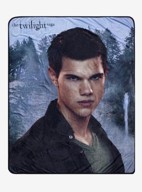 The Twilight Saga Jacob Throw Blanket Hot Topic