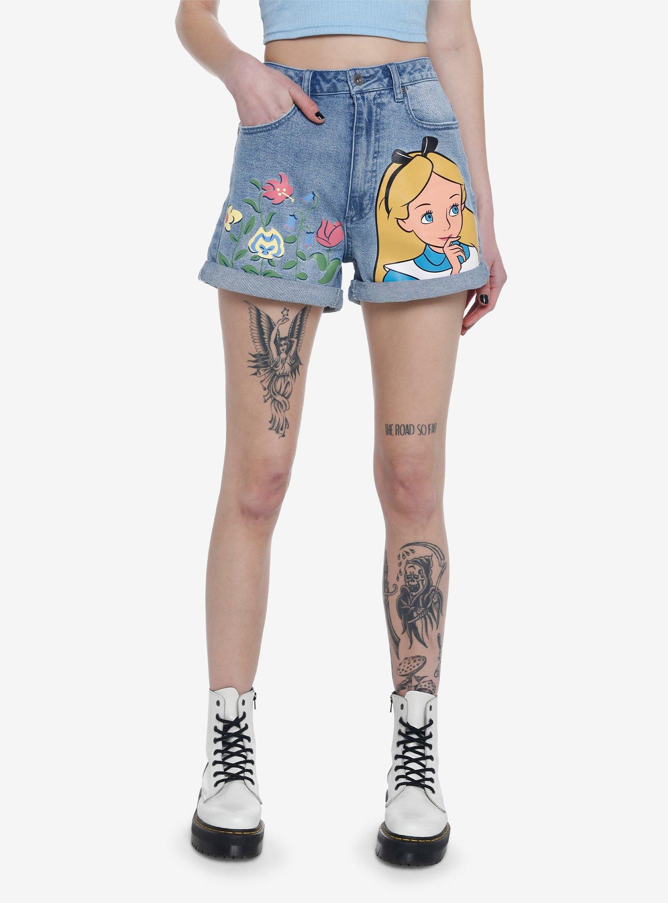 Disney Alice In Wonderland Flowers Mom Shorts, LIGHT INDIGO, hi-res