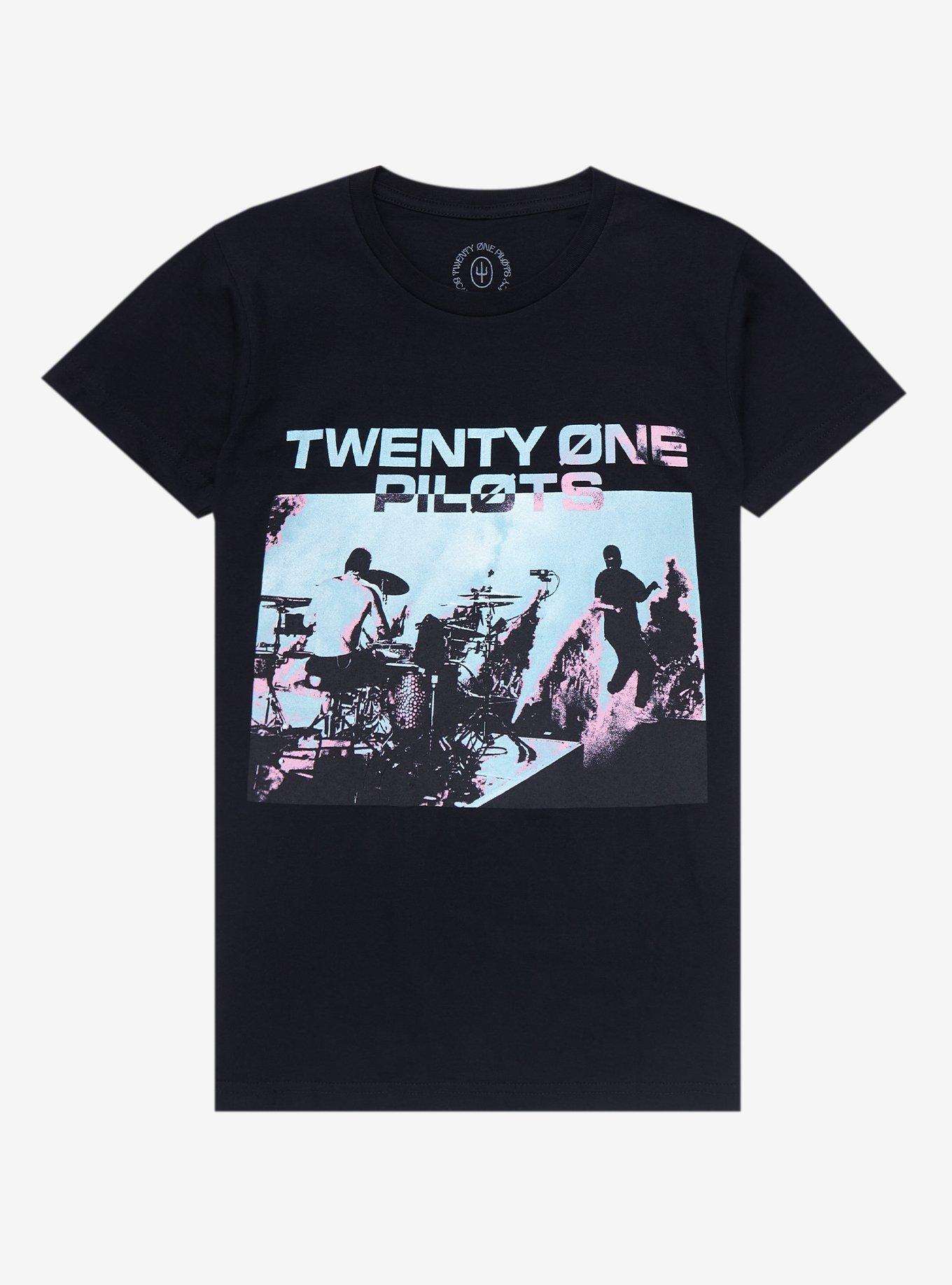 Twenty One Pilots Live Performance Boyfriend Fit Girls T-Shirt, BLACK, hi-res