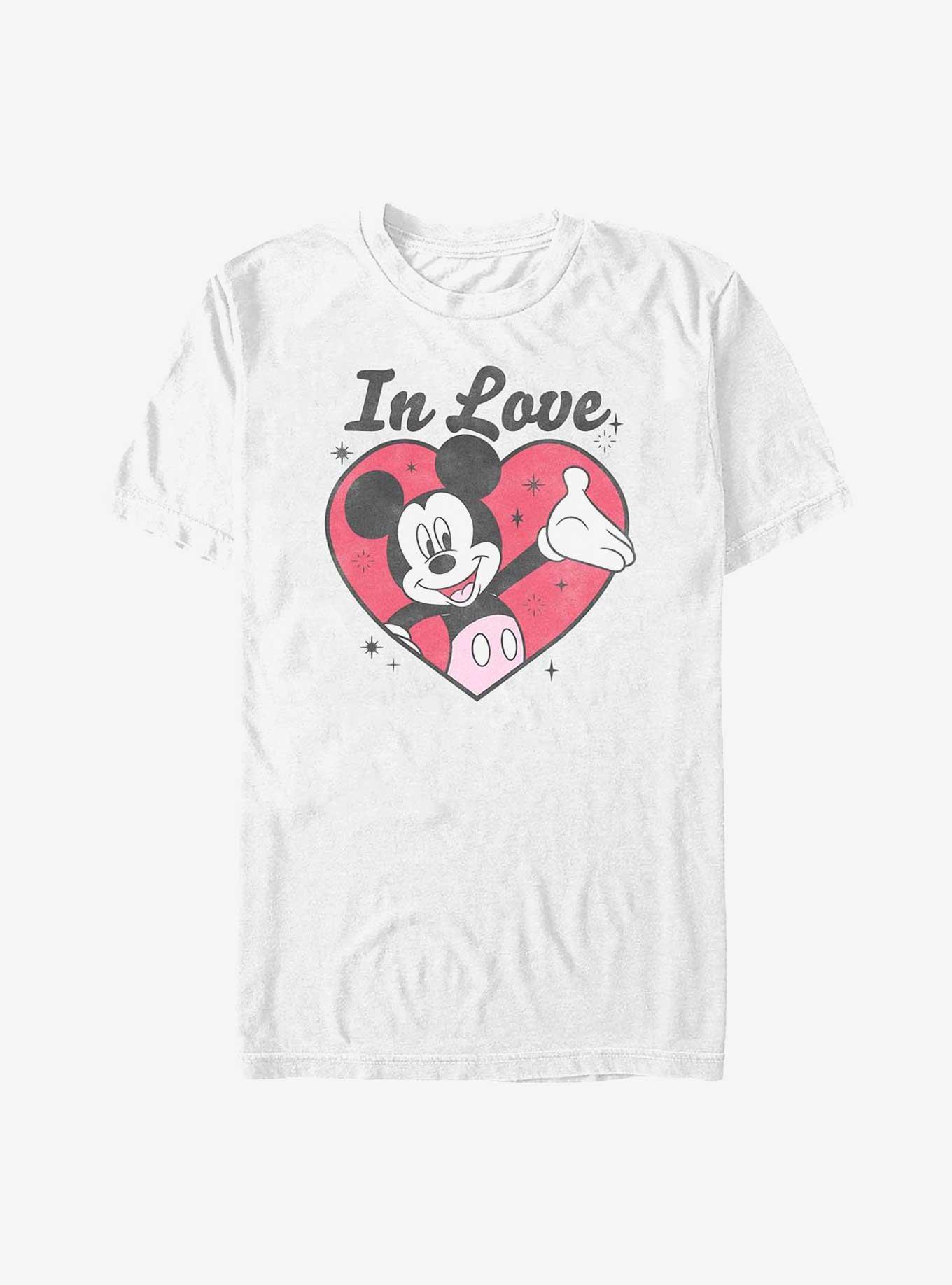 Disney Mickey Mouse Loves Chicago Cubs Heart T-Shirt - TeeNavi