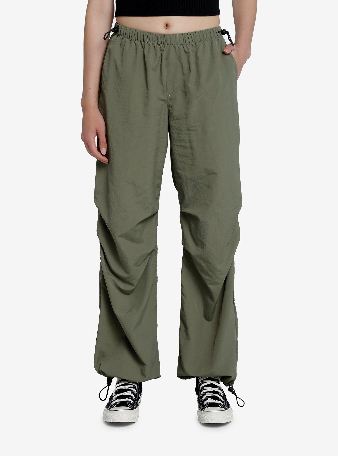 Hot Topic Olive Green Multi-Pocket Girls Cargo Pants