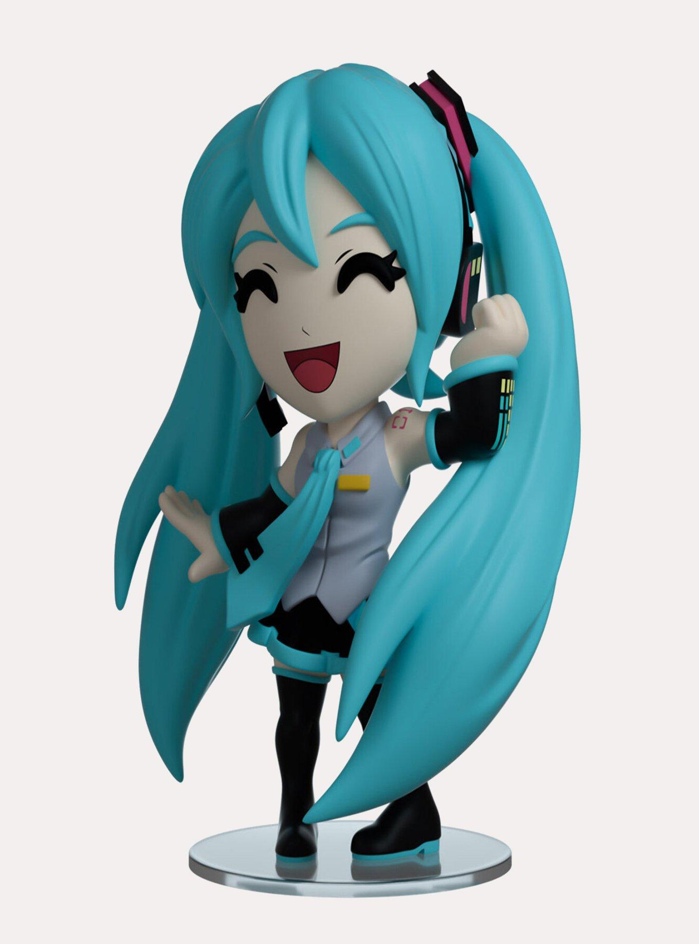 Youtooz Hatsune Miku Vinyl Figure | Hot Topic