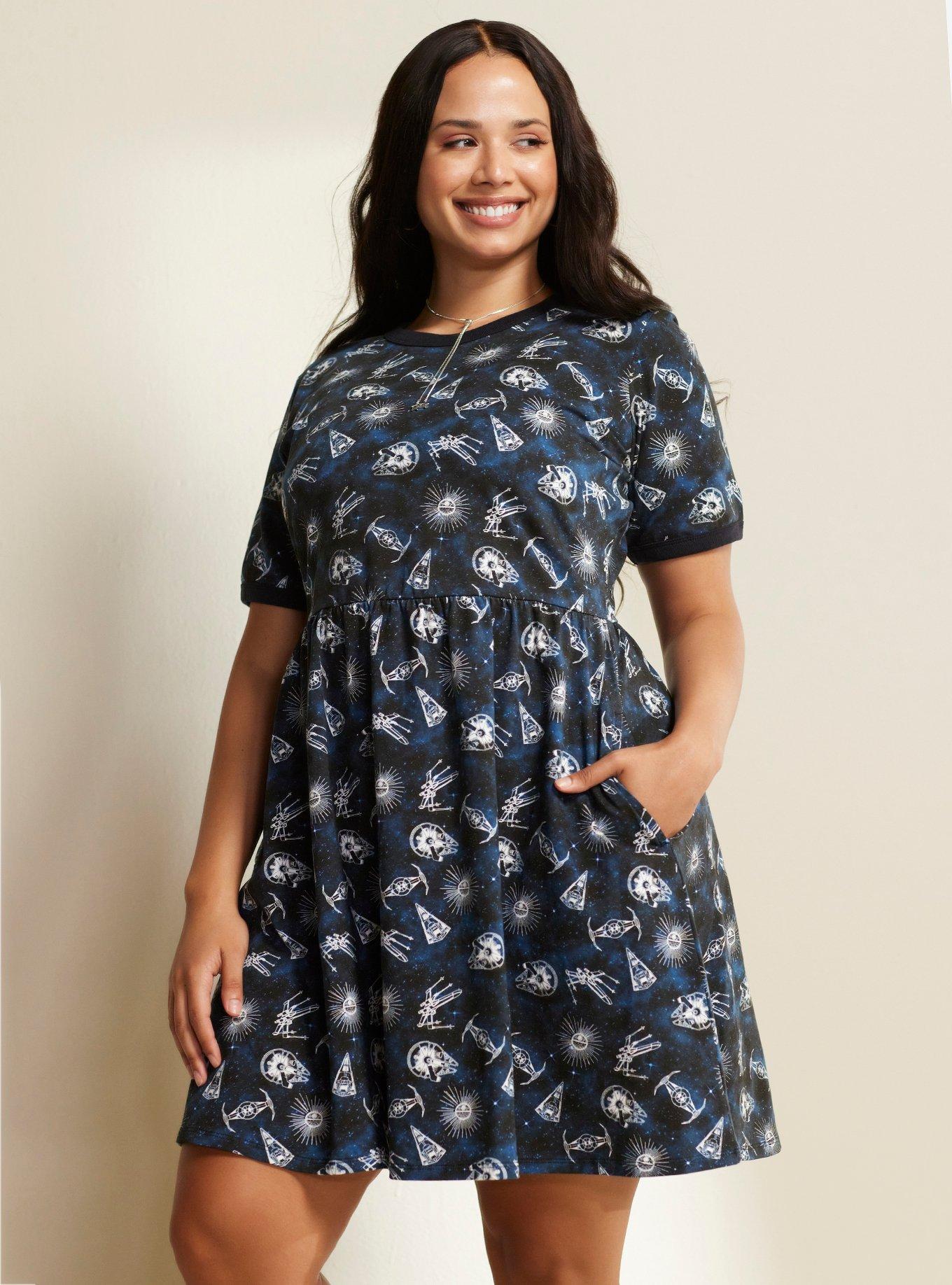 T shirt store dress plus size