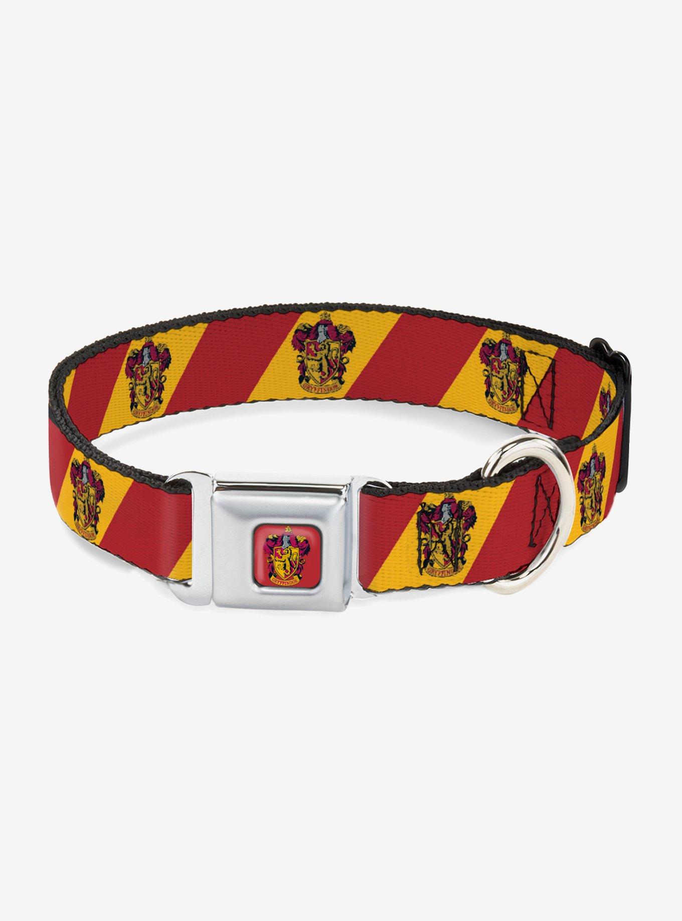 Harry Potter Gryffindor Crest Diagonal Seatbelt Buckle Dog Collar, , hi-res