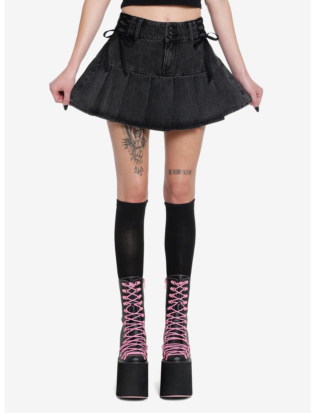 Social Collision Black Lace-Up Pleated Denim Skirt, ACID BLACK, hi-res